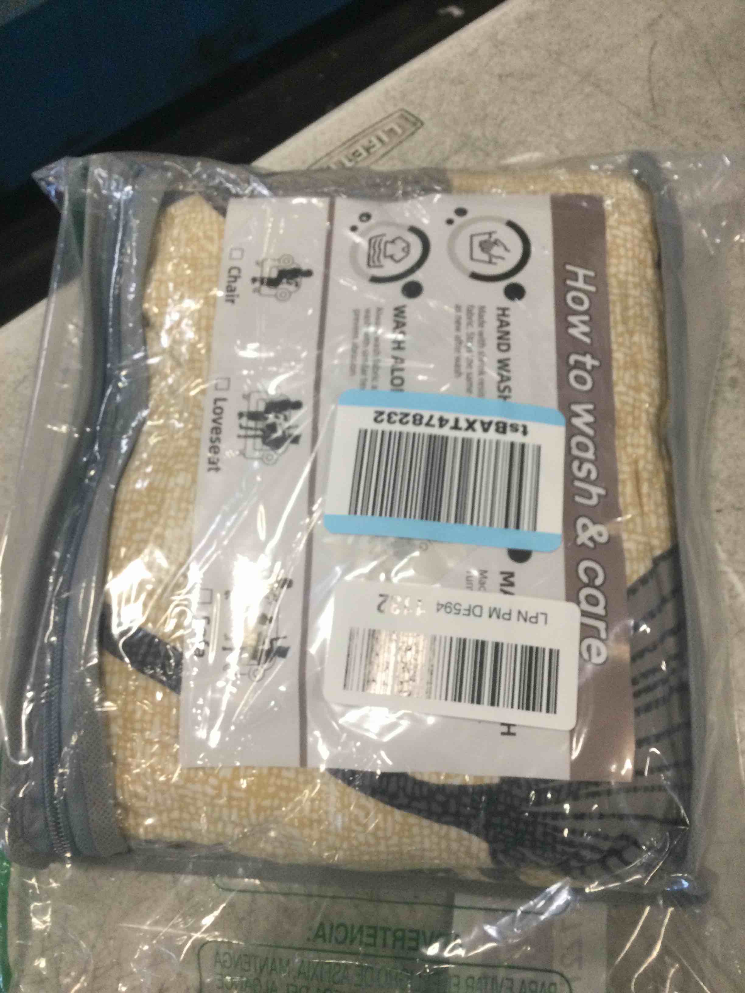 https://s3.amazonaws.com/lotting-images-prod/bidfta/TEA1722777_1734459485473.jpeg