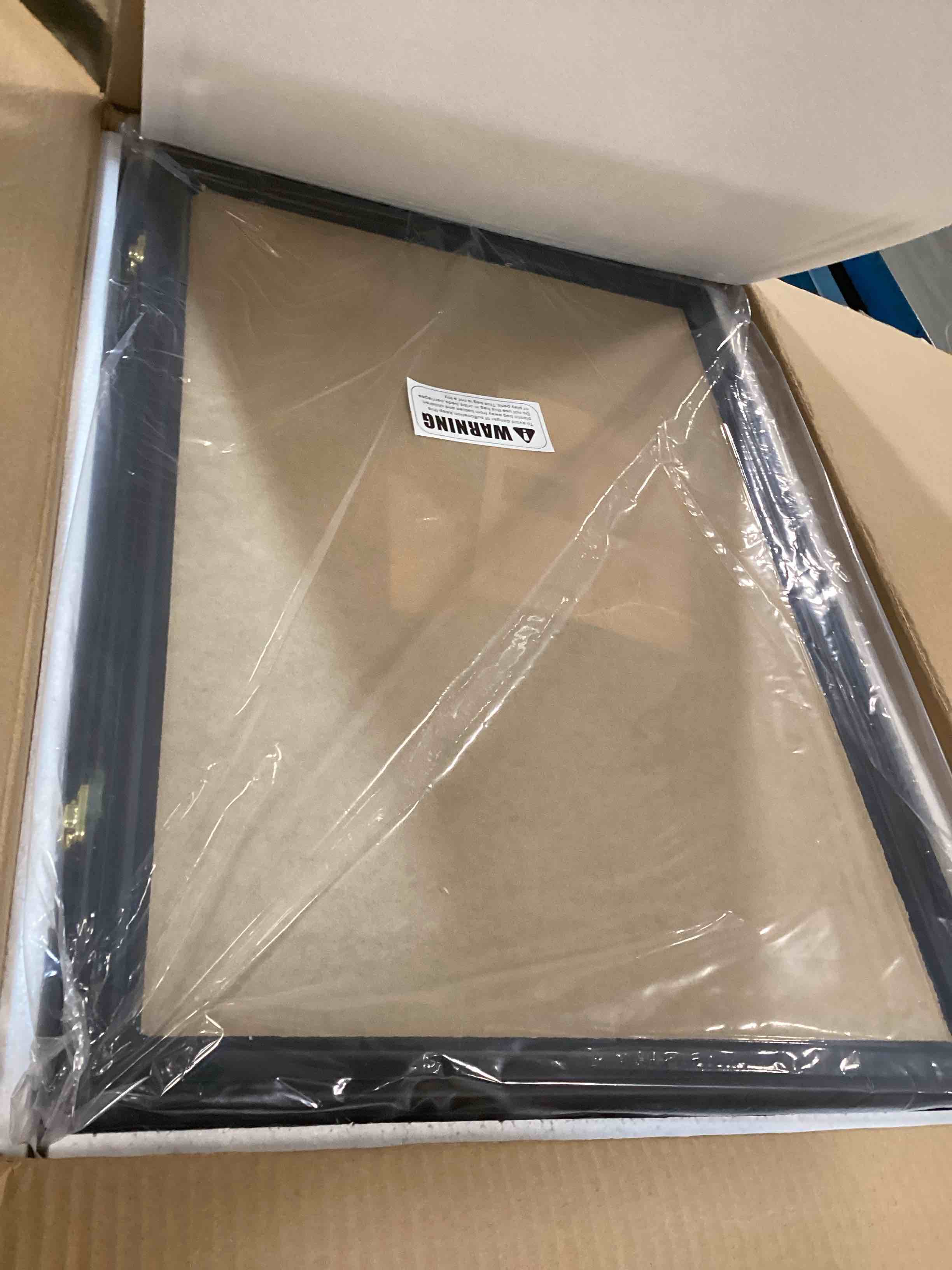 https://s3.amazonaws.com/lotting-images-prod/bidfta/TEA1726089_1732364983991.jpeg