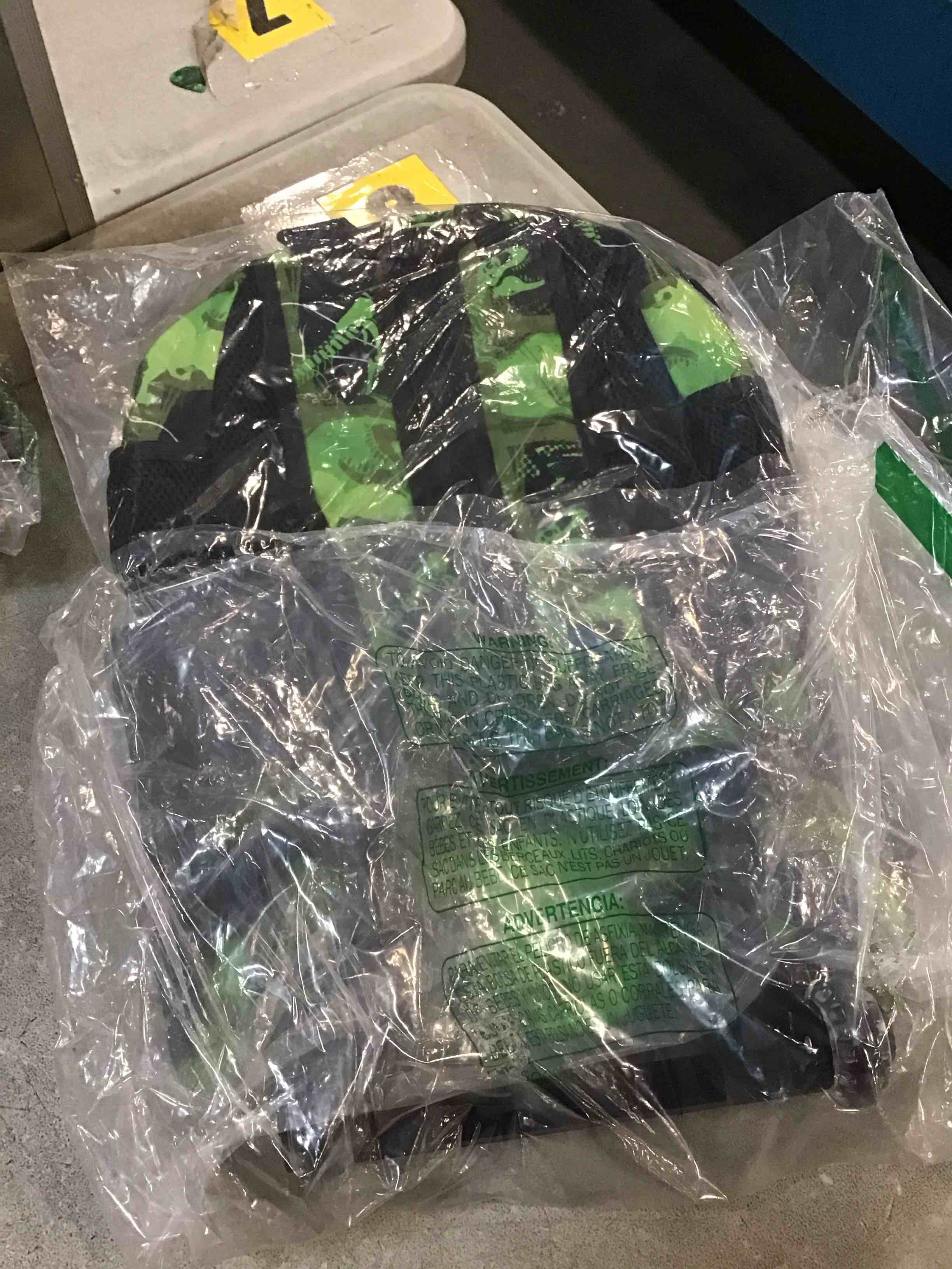 https://s3.amazonaws.com/lotting-images-prod/bidfta/TEA1726181_1732380236719.jpeg