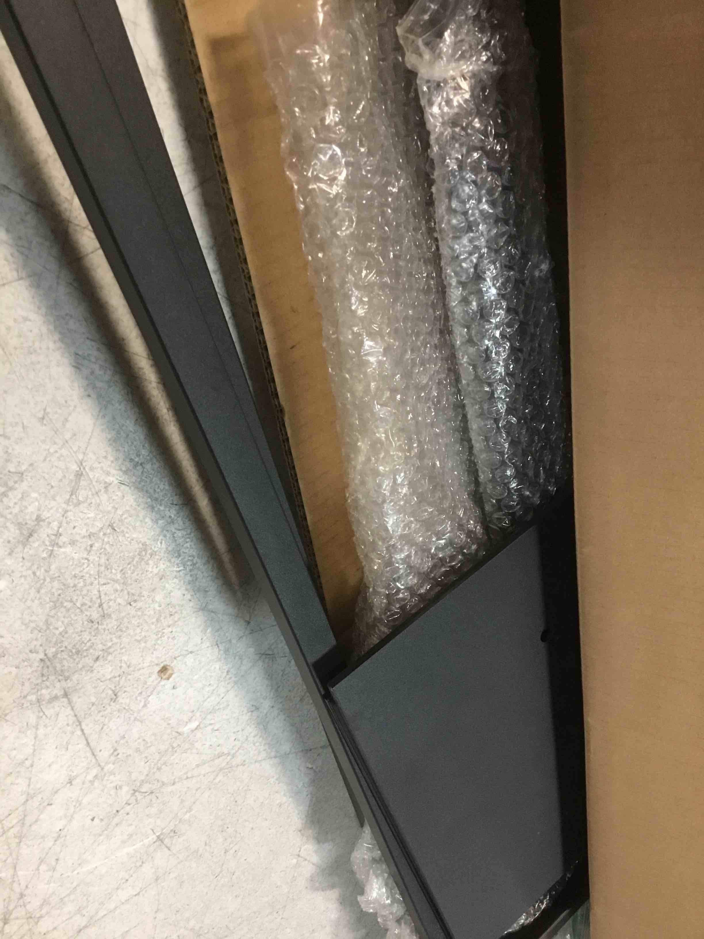 https://s3.amazonaws.com/lotting-images-prod/bidfta/TEA1726236_1732545279622.jpeg