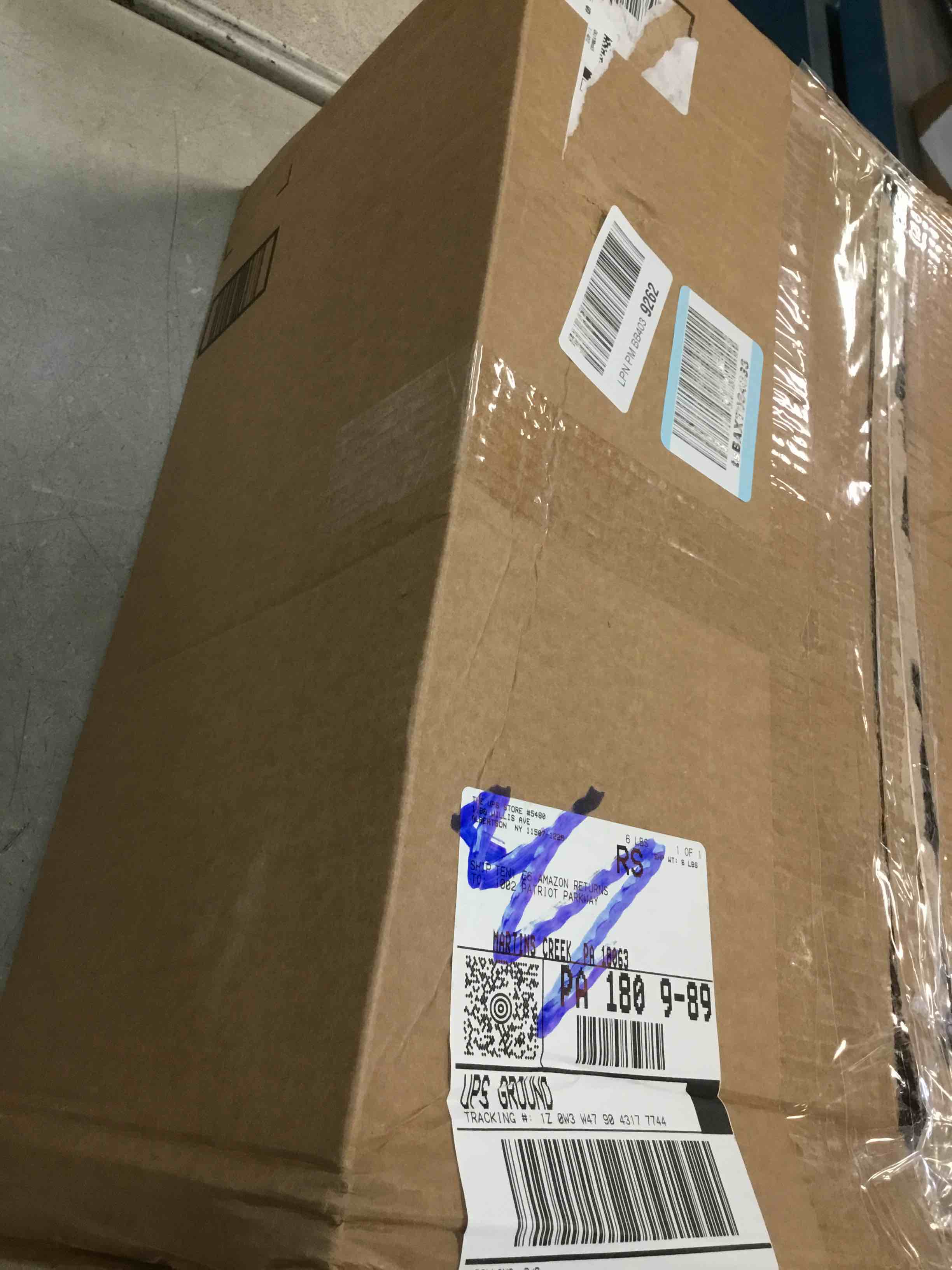 https://s3.amazonaws.com/lotting-images-prod/bidfta/TEA1726551_1732640881448.jpeg