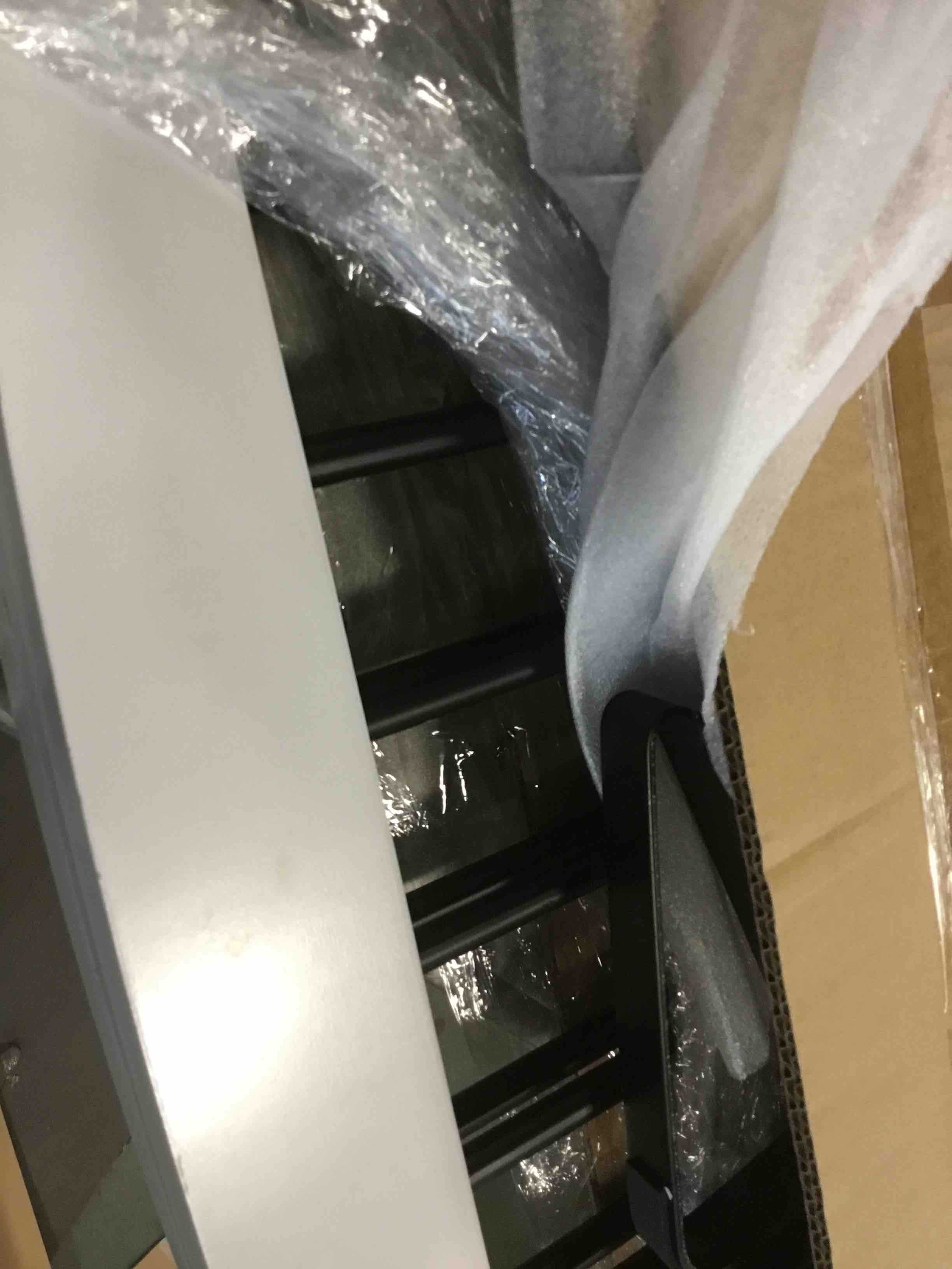 https://s3.amazonaws.com/lotting-images-prod/bidfta/TEA1727264_1733156924977.jpeg
