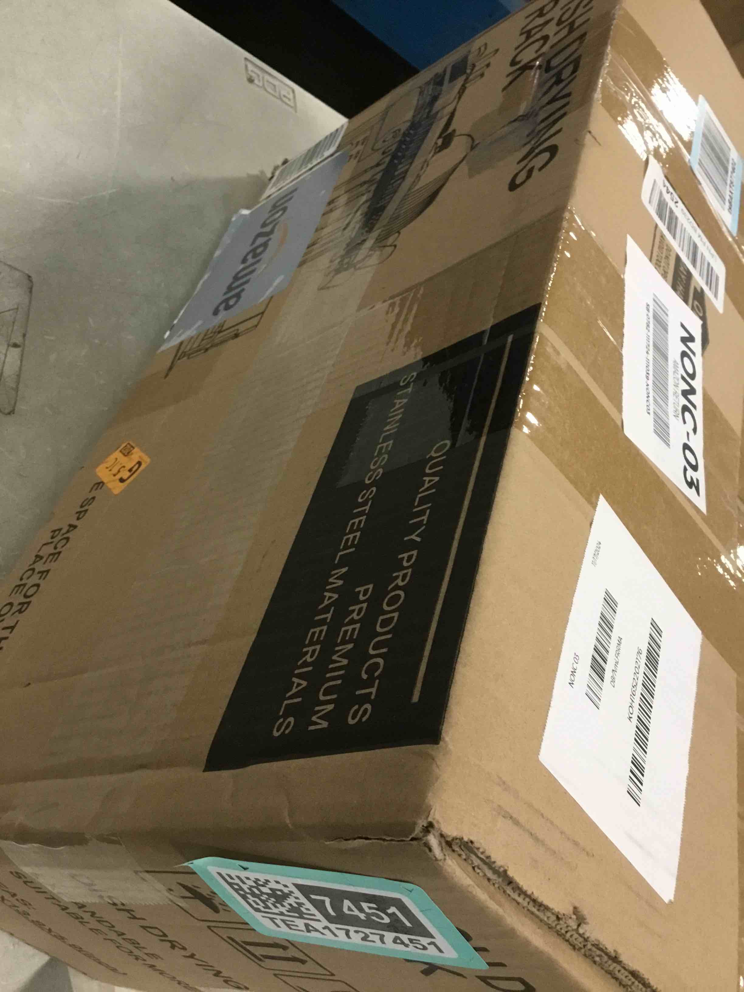 https://s3.amazonaws.com/lotting-images-prod/bidfta/TEA1727451_1733233669923.jpeg