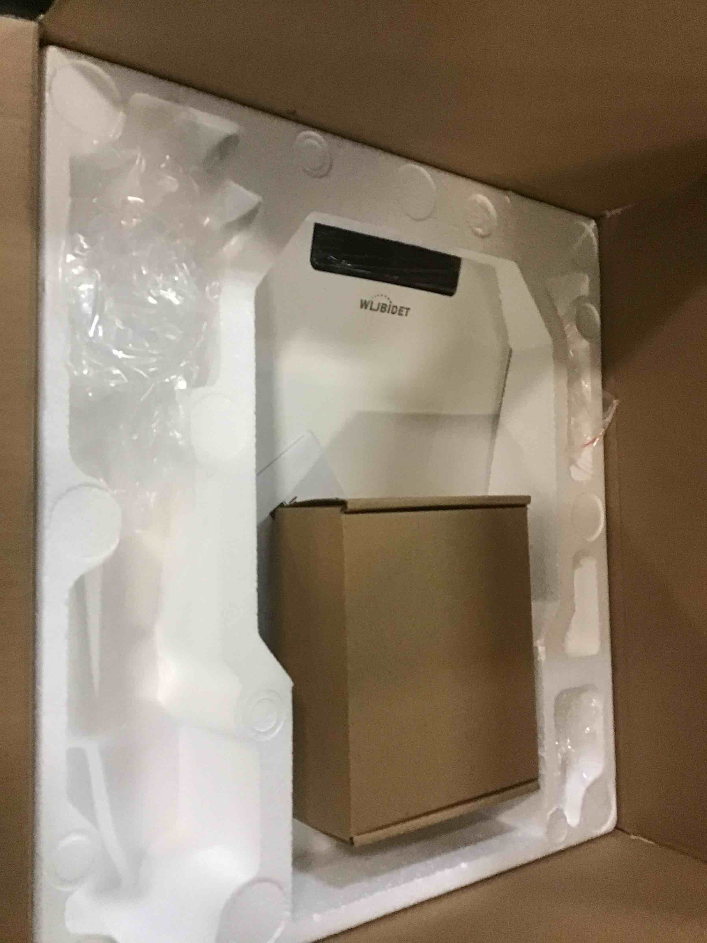 https://s3.amazonaws.com/lotting-images-prod/bidfta/TEA1728135_1734711679974.jpeg