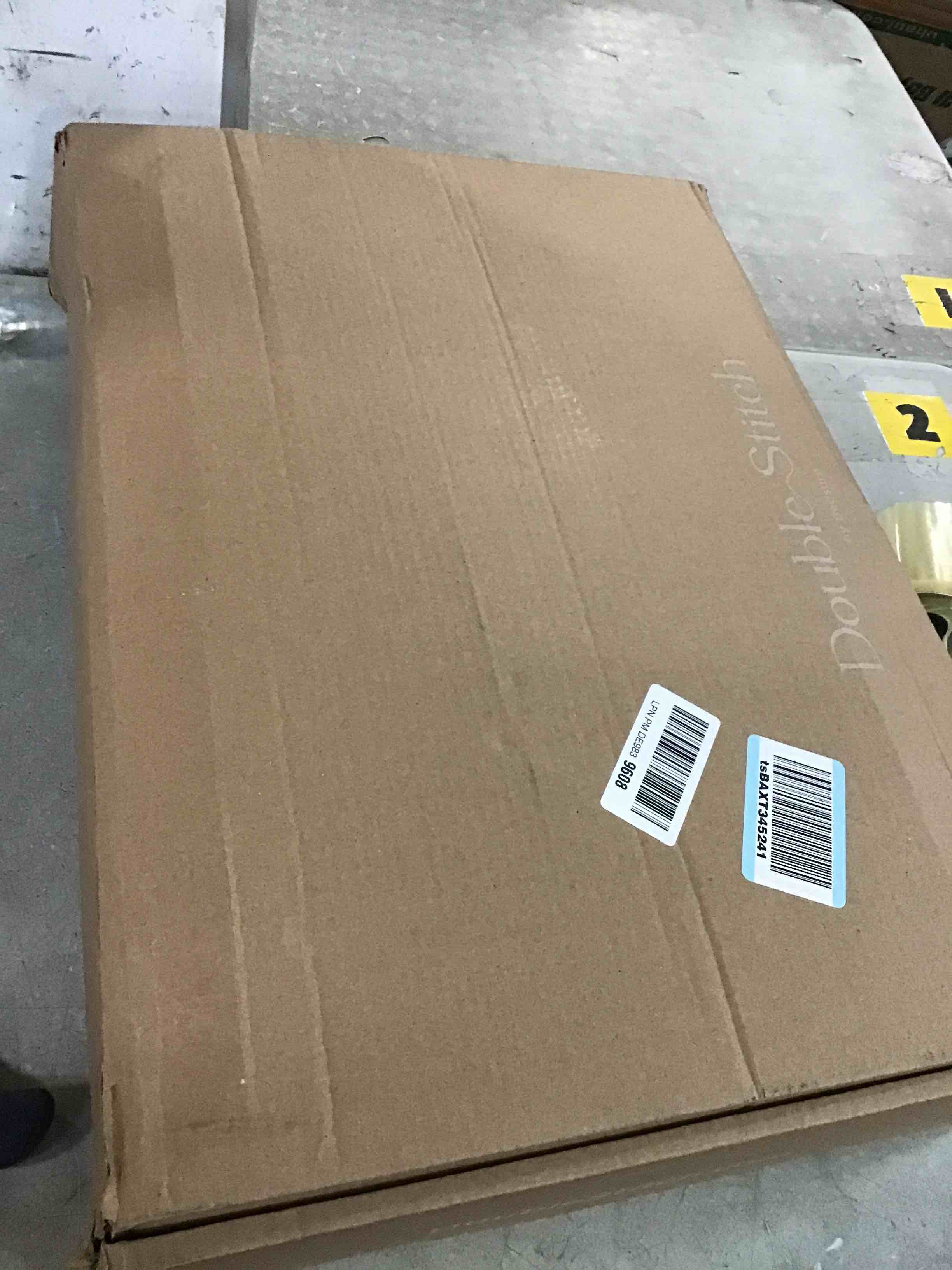 https://s3.amazonaws.com/lotting-images-prod/bidfta/TEA1728554_1734978129190.jpeg