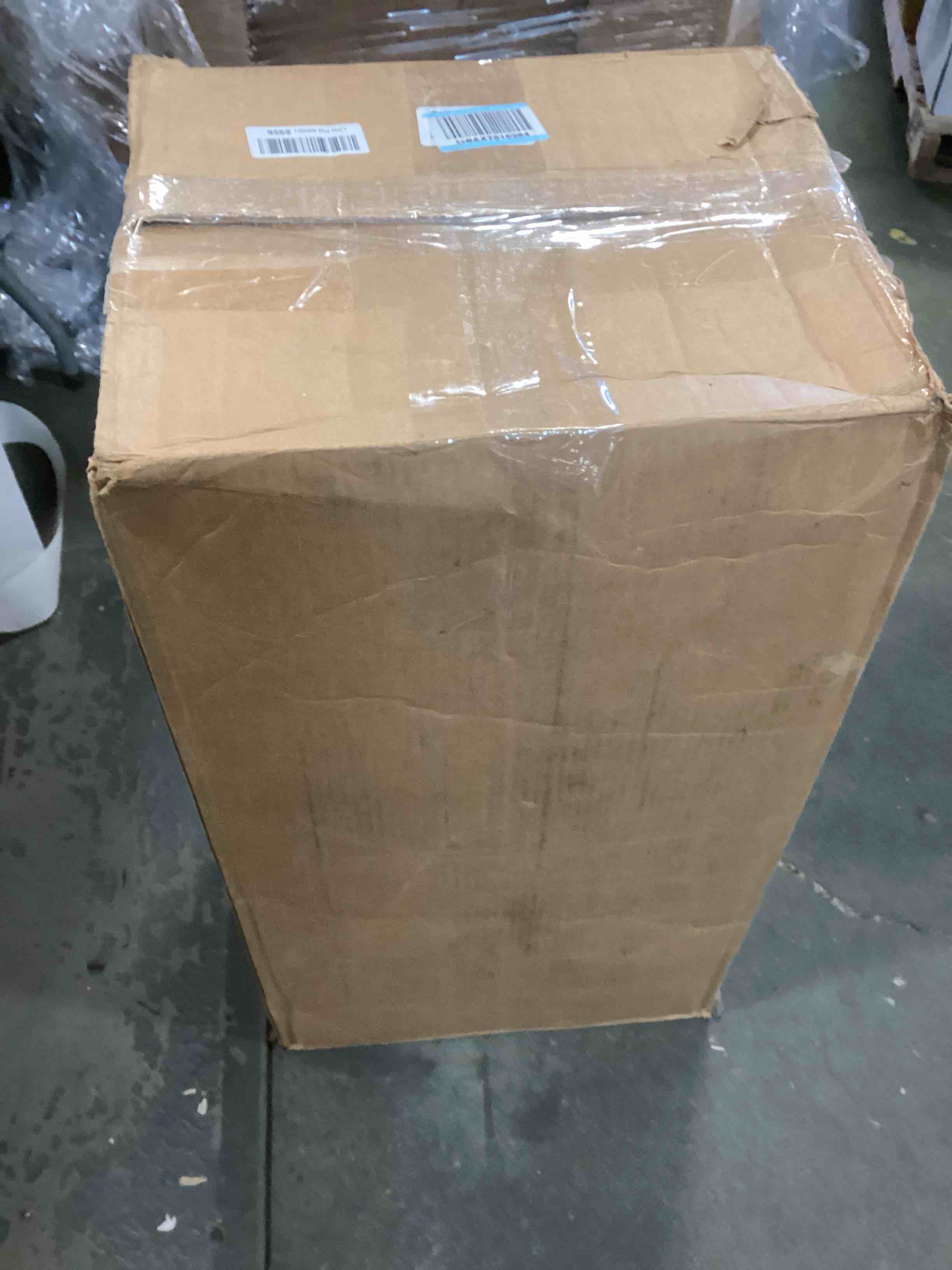 https://s3.amazonaws.com/lotting-images-prod/bidfta/TEA1729048_1732637755251.jpeg