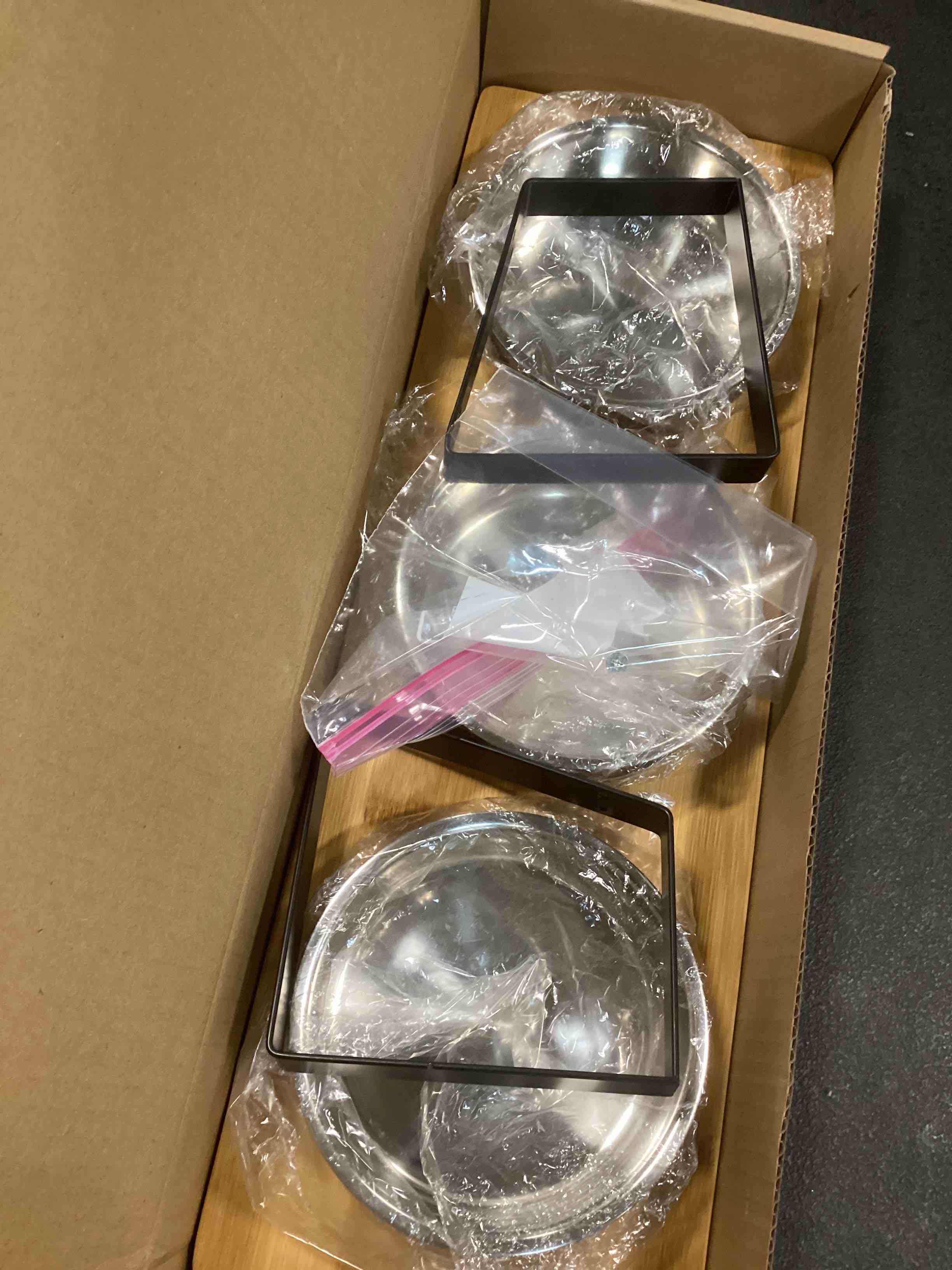 https://s3.amazonaws.com/lotting-images-prod/bidfta/TEA1729184_1732714142705.jpeg
