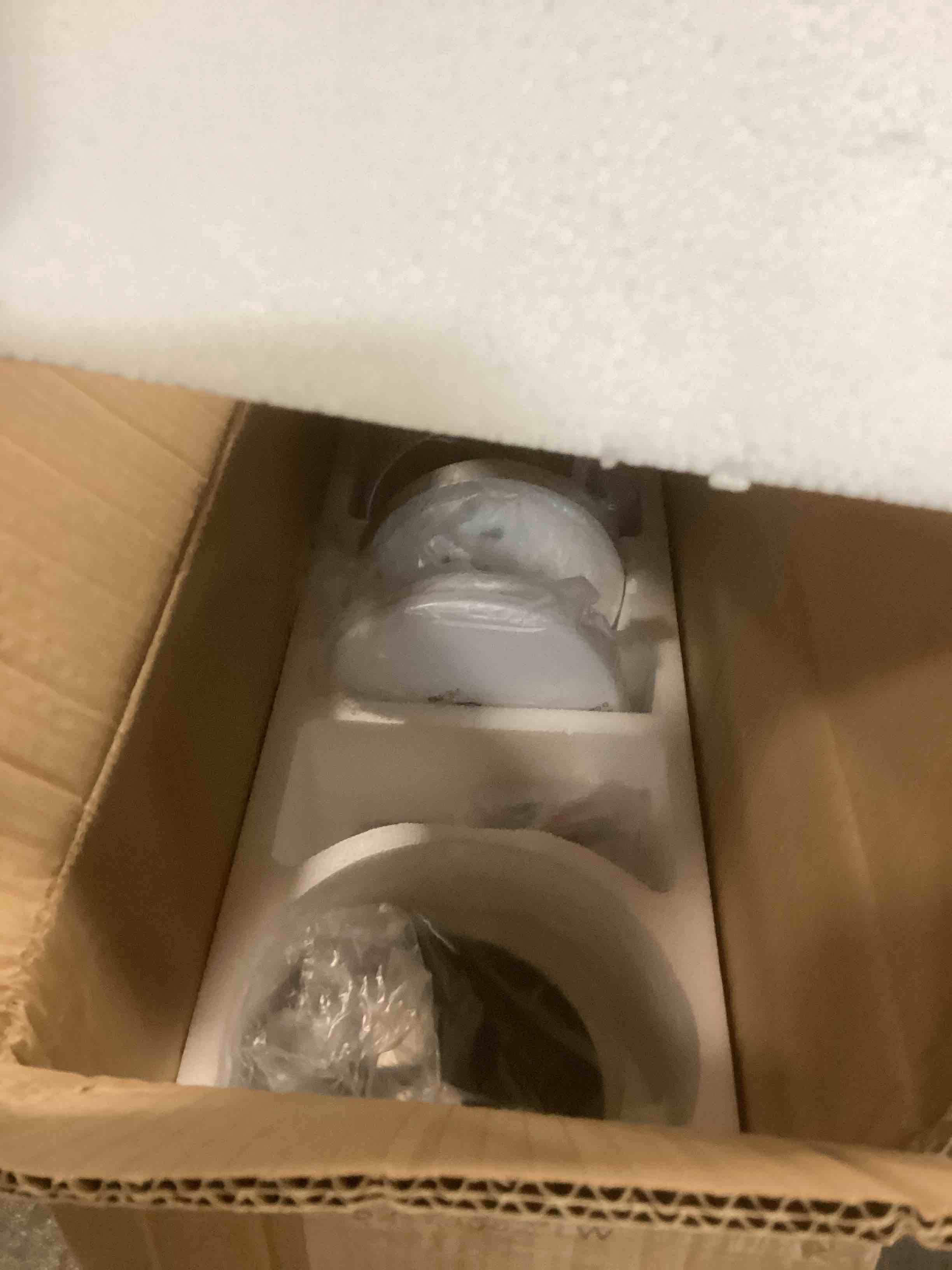https://s3.amazonaws.com/lotting-images-prod/bidfta/TEA1729293_1732732014104.jpeg