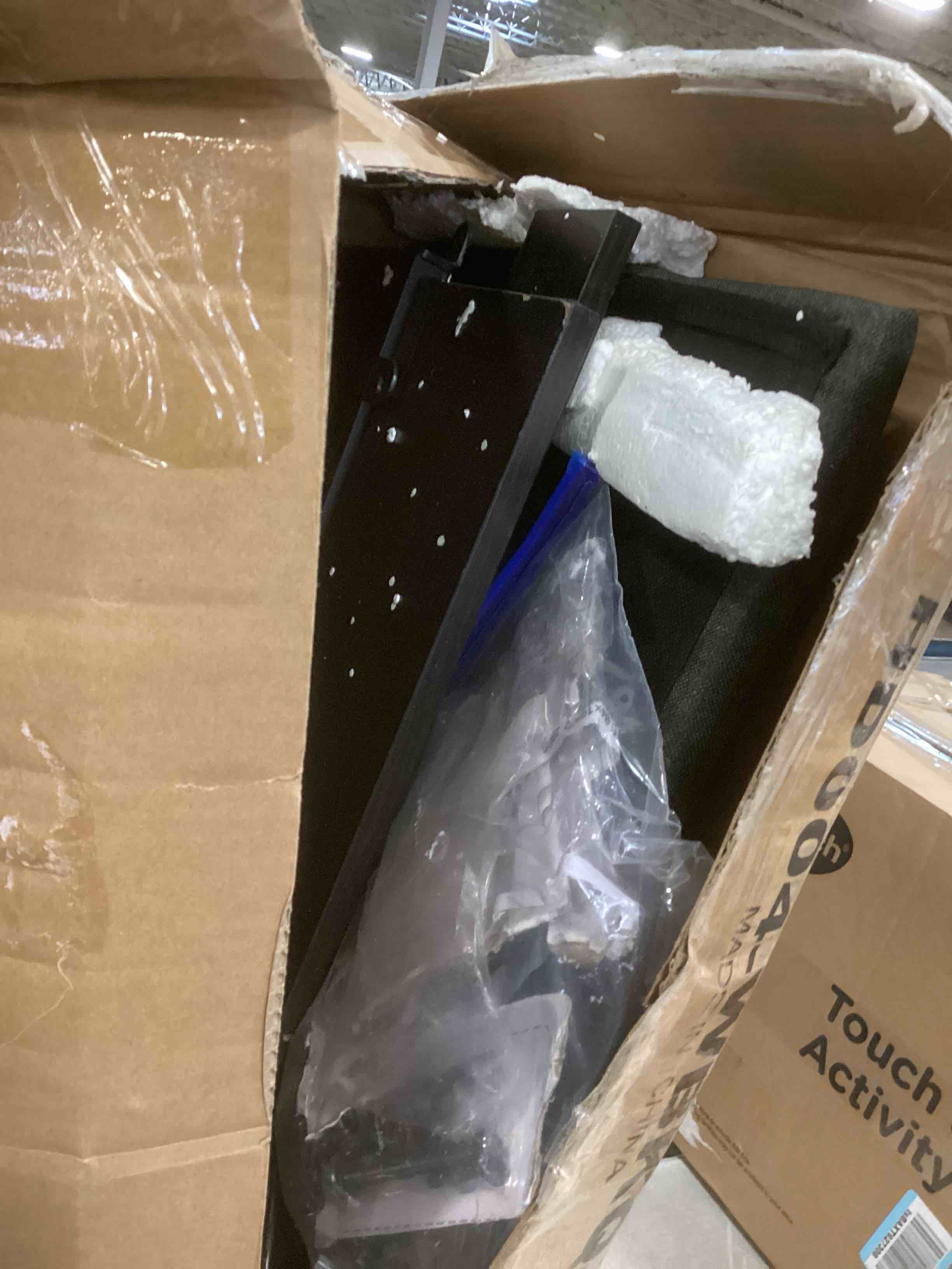 https://s3.amazonaws.com/lotting-images-prod/bidfta/TEA1729773_1733239423350.jpeg
