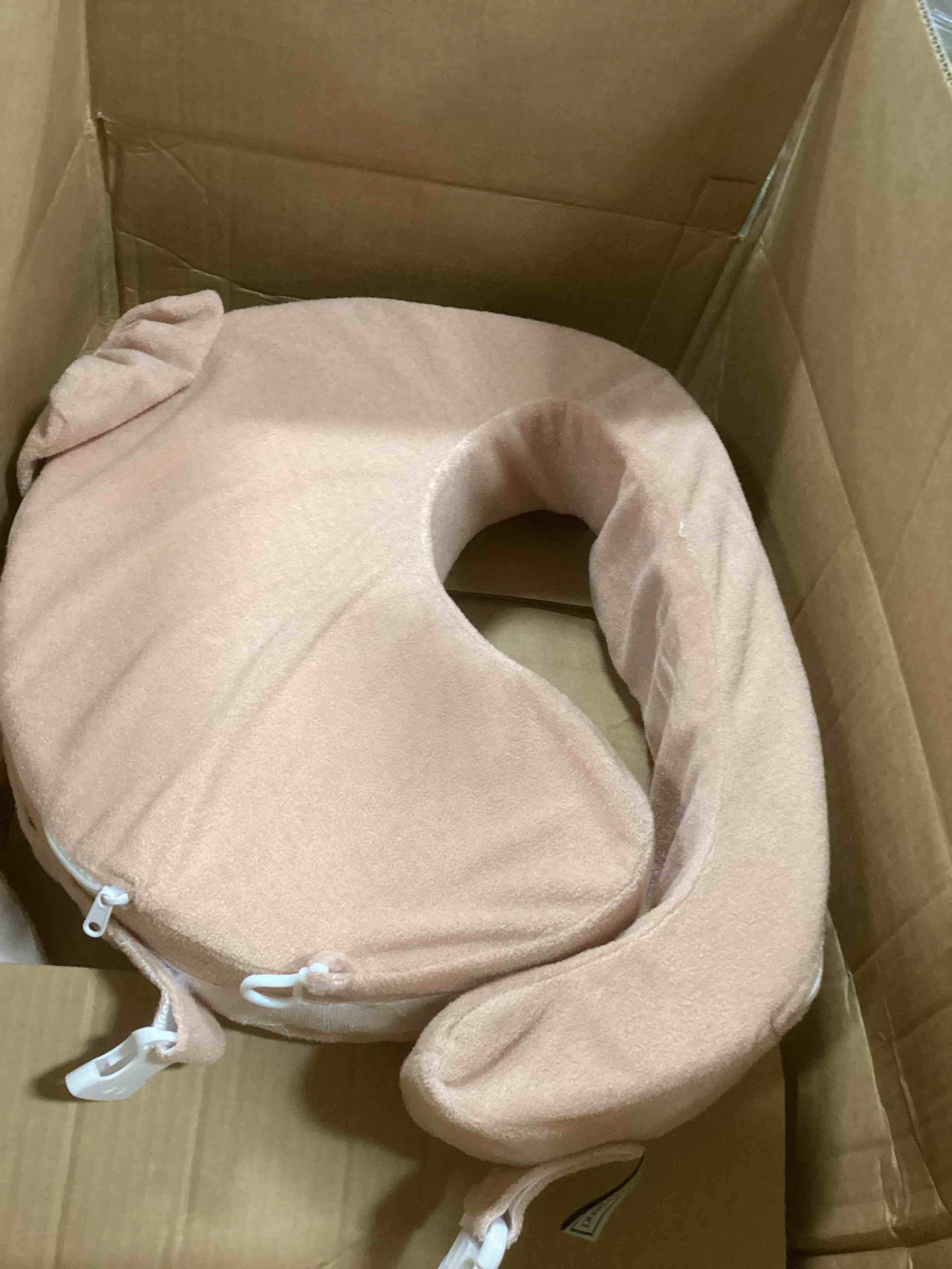 https://s3.amazonaws.com/lotting-images-prod/bidfta/TEA1730795_1733842613122.jpeg