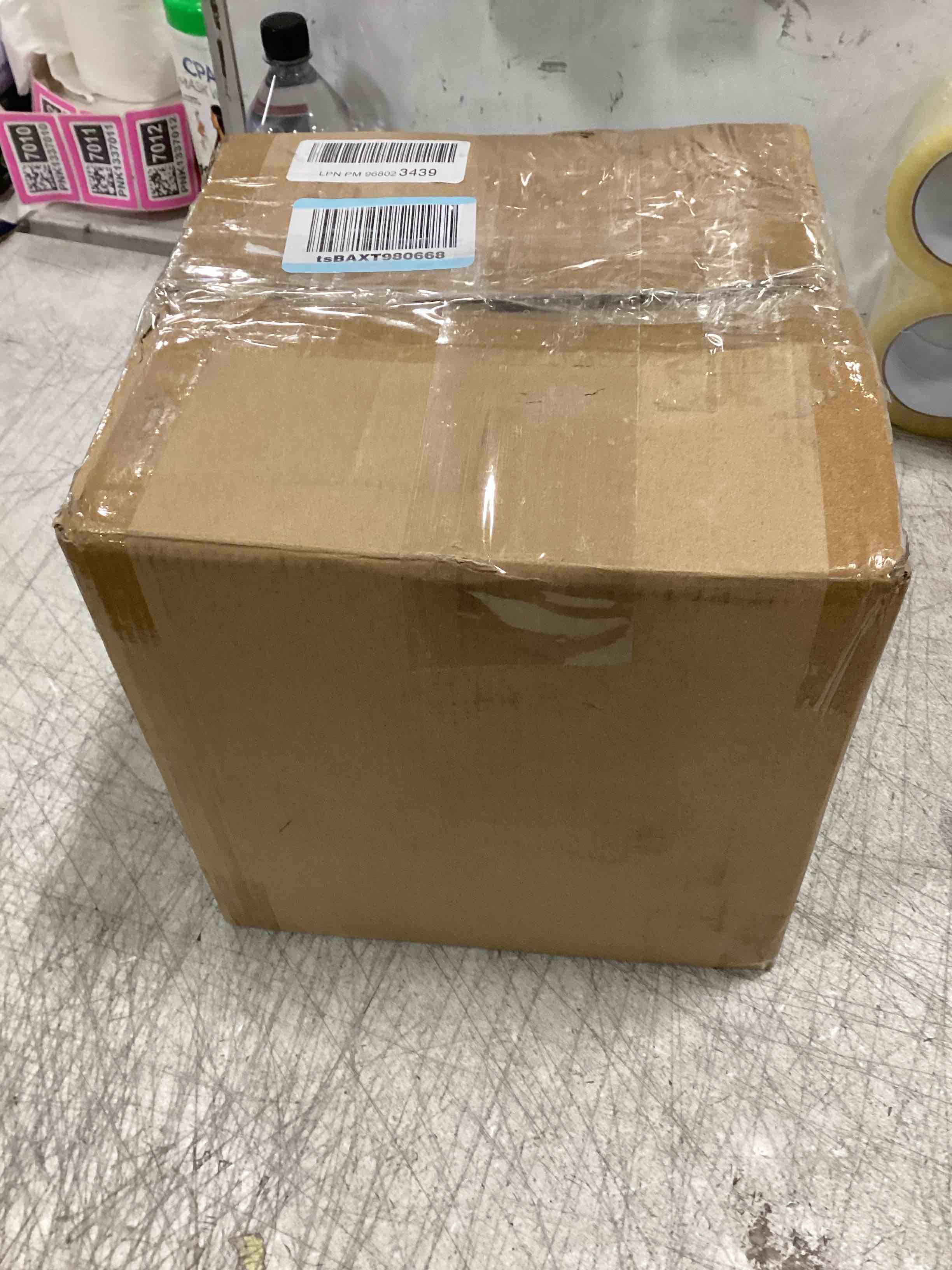 https://s3.amazonaws.com/lotting-images-prod/bidfta/TEA1731844_1734378522388.jpeg
