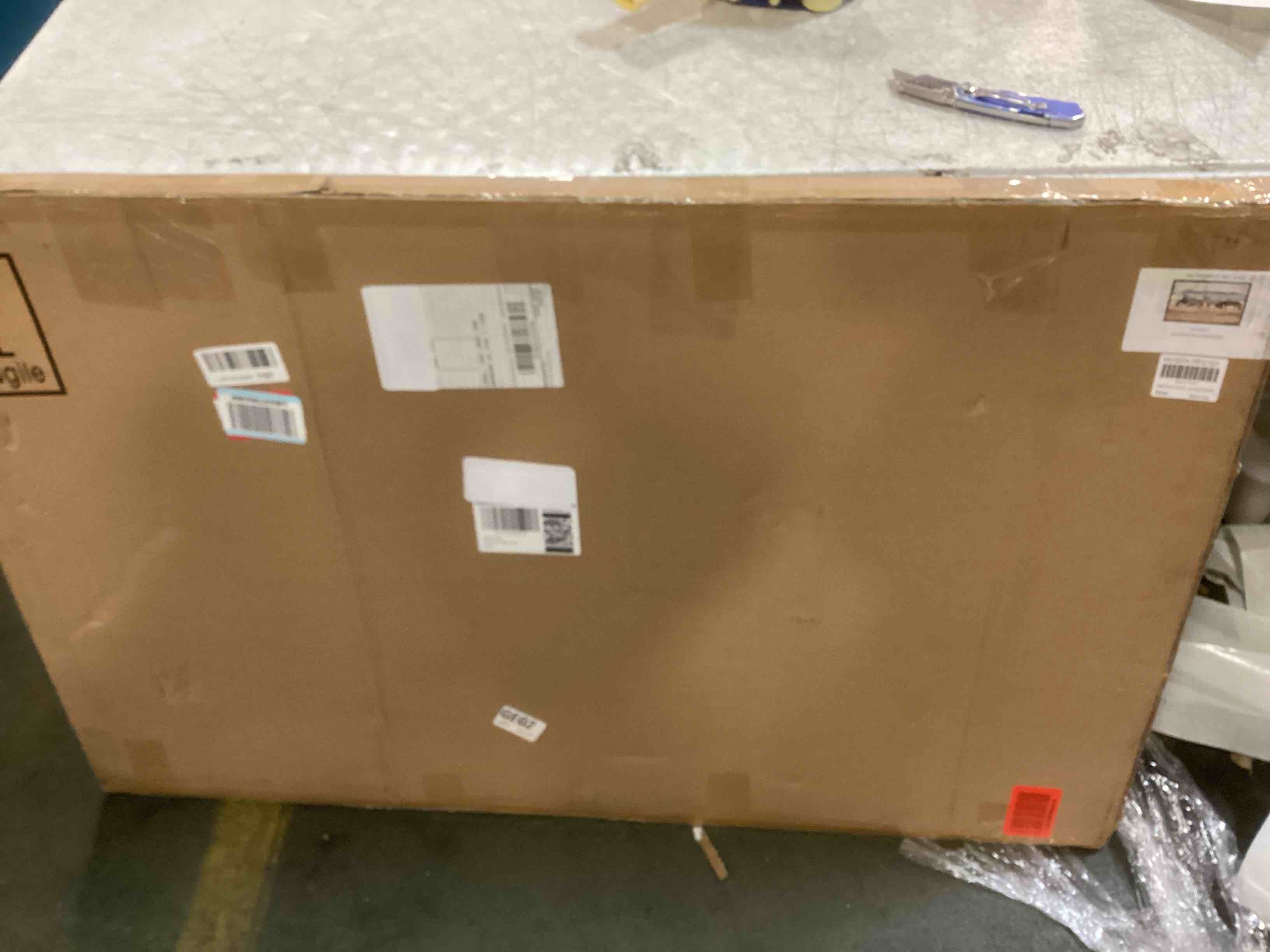 https://s3.amazonaws.com/lotting-images-prod/bidfta/TEA1732625_1732912157174.jpeg