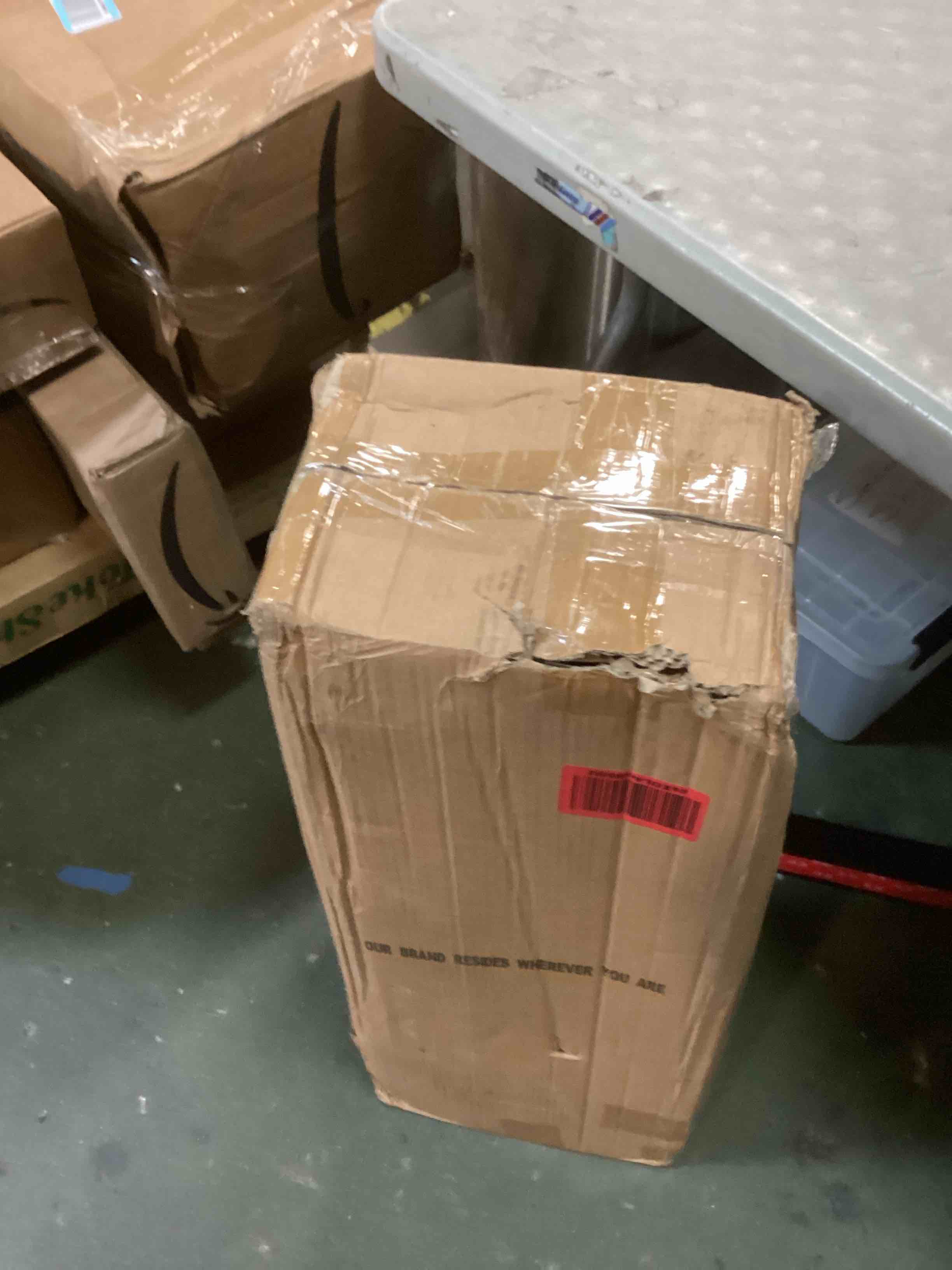 https://s3.amazonaws.com/lotting-images-prod/bidfta/TEA1732648_1733141372866.jpeg
