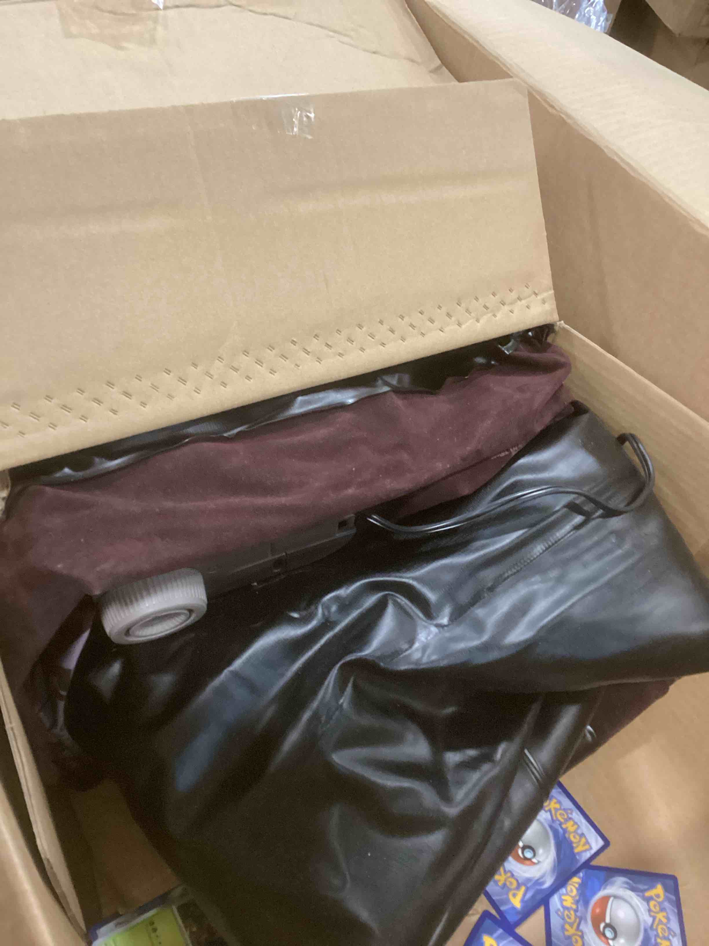 https://s3.amazonaws.com/lotting-images-prod/bidfta/TEA1734734_1734022493045.jpeg