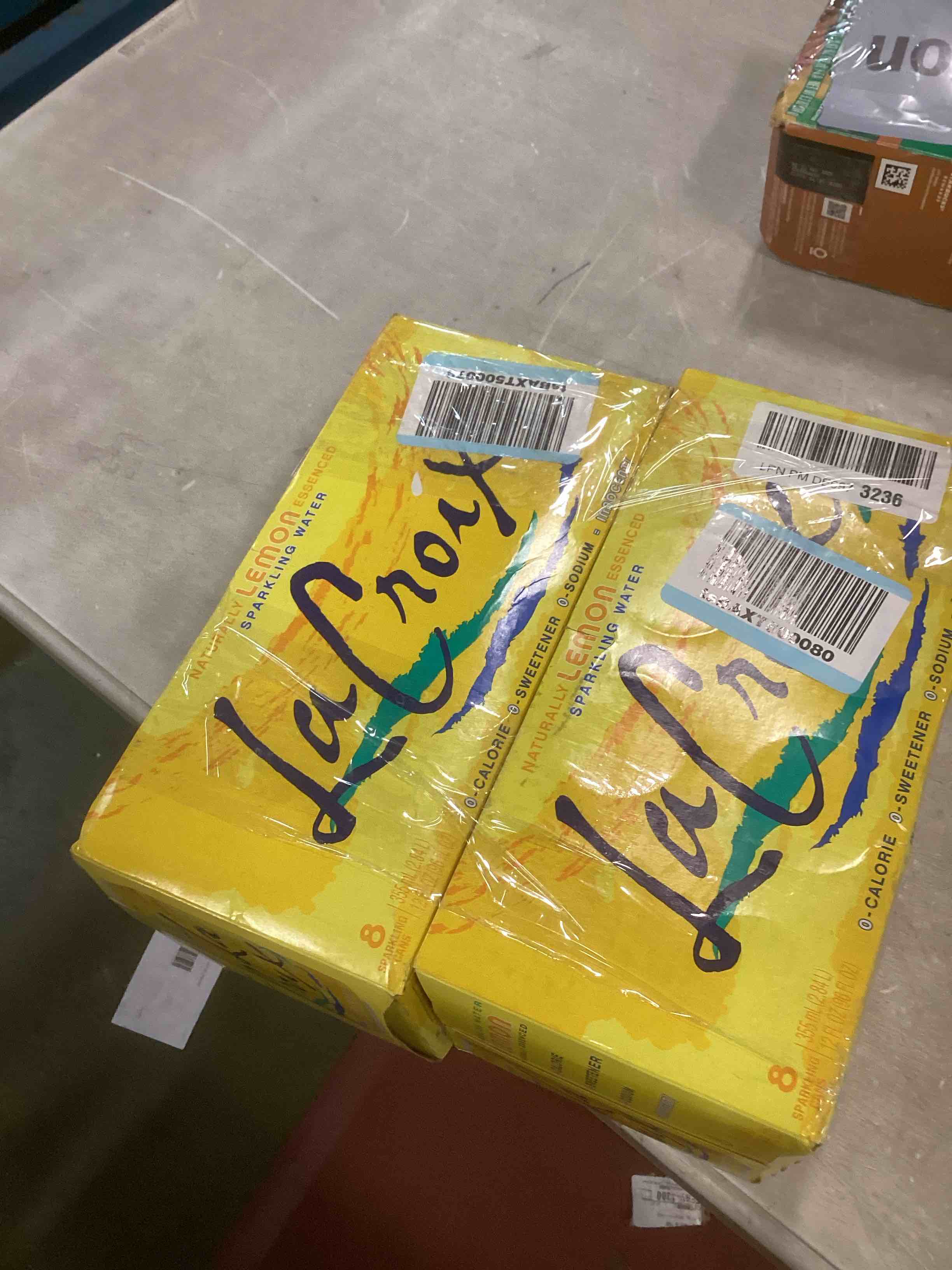 https://s3.amazonaws.com/lotting-images-prod/bidfta/TEA1734871_1734096593872.jpeg