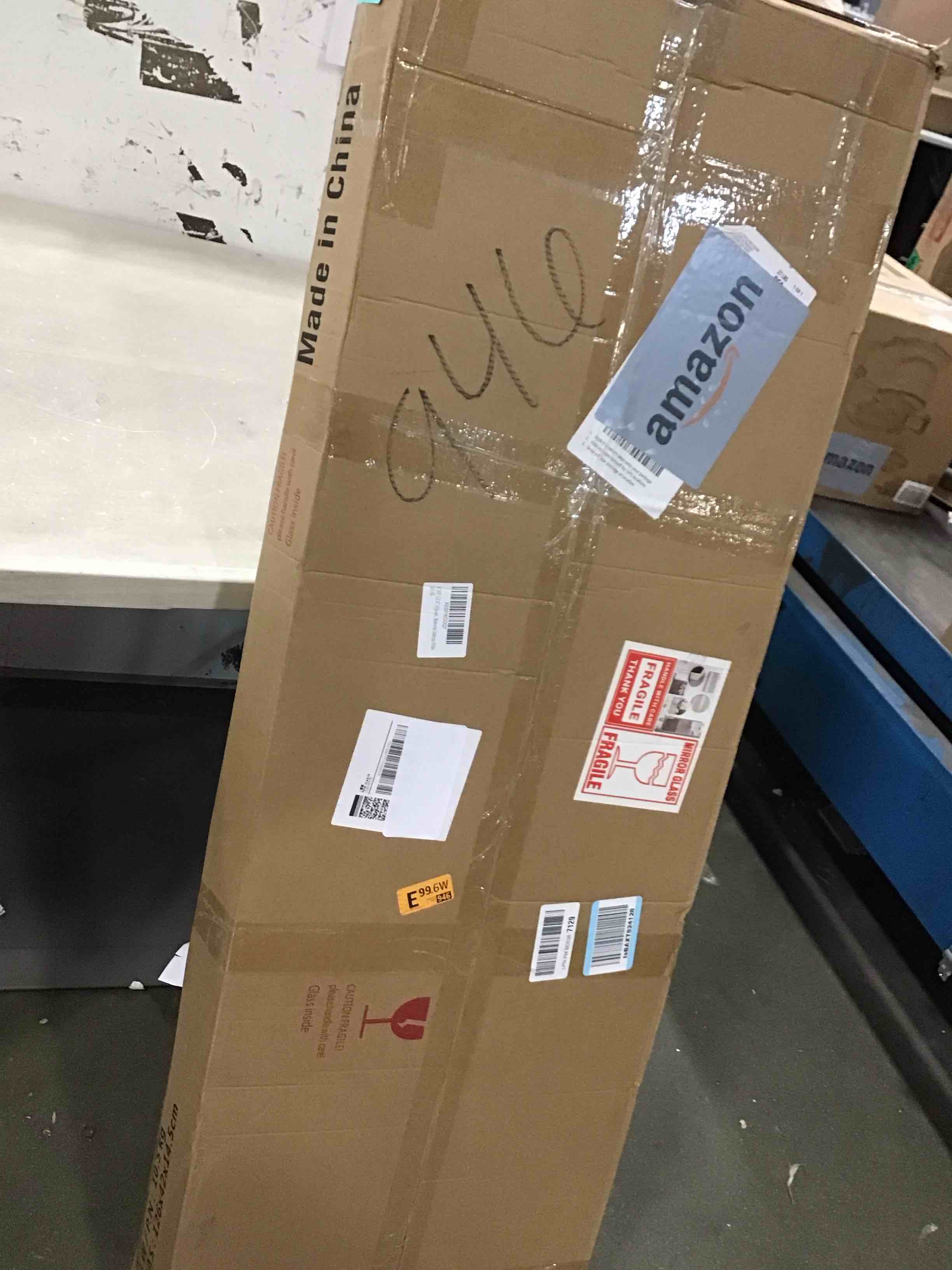 https://s3.amazonaws.com/lotting-images-prod/bidfta/TEA1735839_1733244995226.jpeg