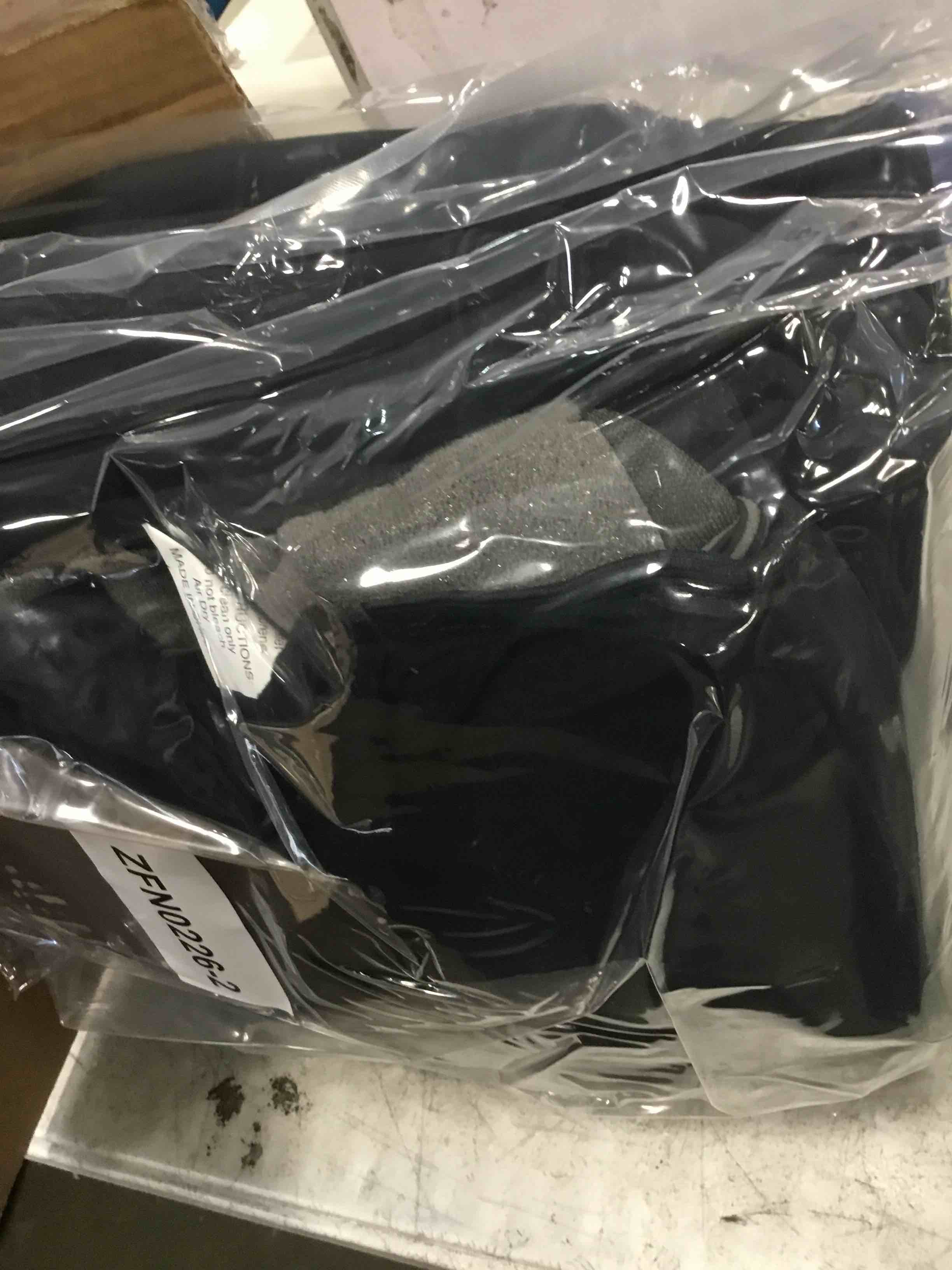 https://s3.amazonaws.com/lotting-images-prod/bidfta/TEA1736166_1733423037314.jpeg