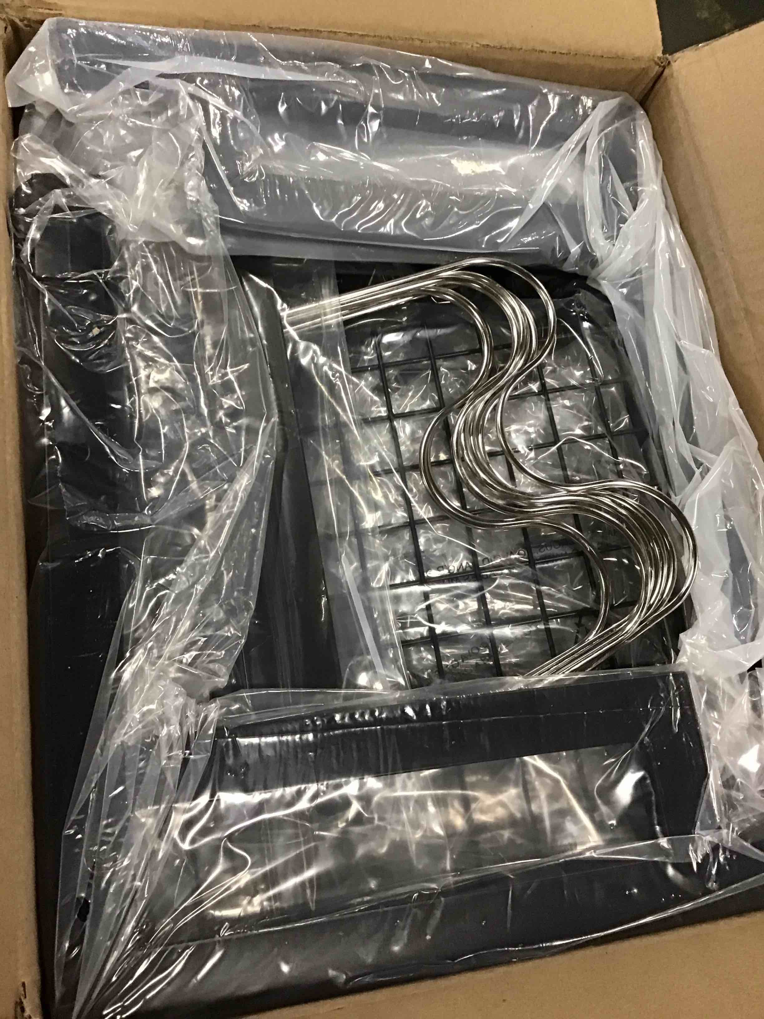 https://s3.amazonaws.com/lotting-images-prod/bidfta/TEA1736299_1733495093708.jpeg