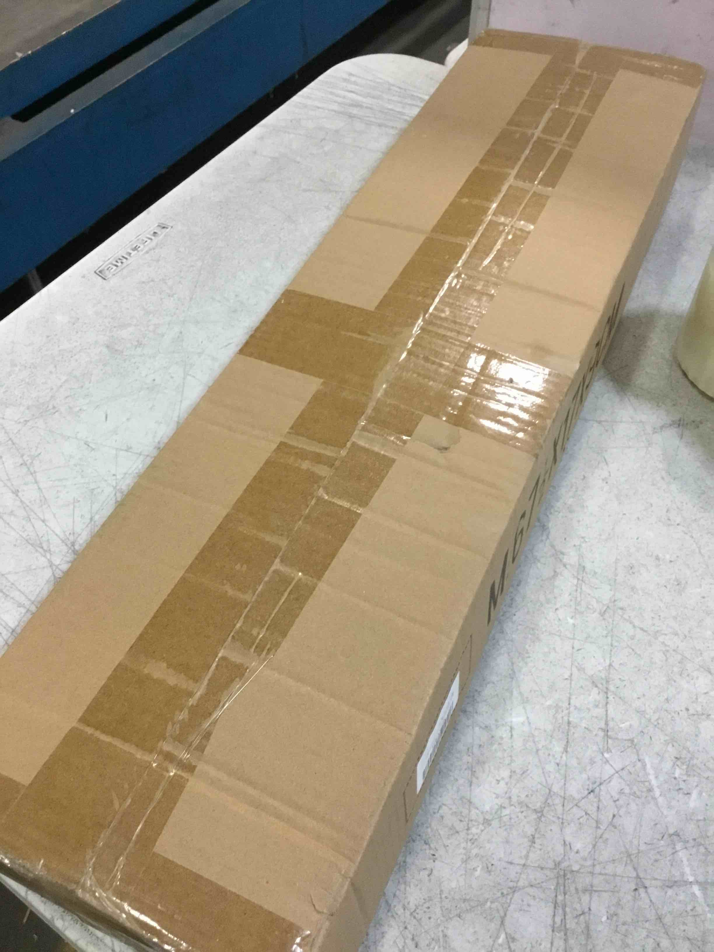https://s3.amazonaws.com/lotting-images-prod/bidfta/TEA1736682_1733772093009.jpeg