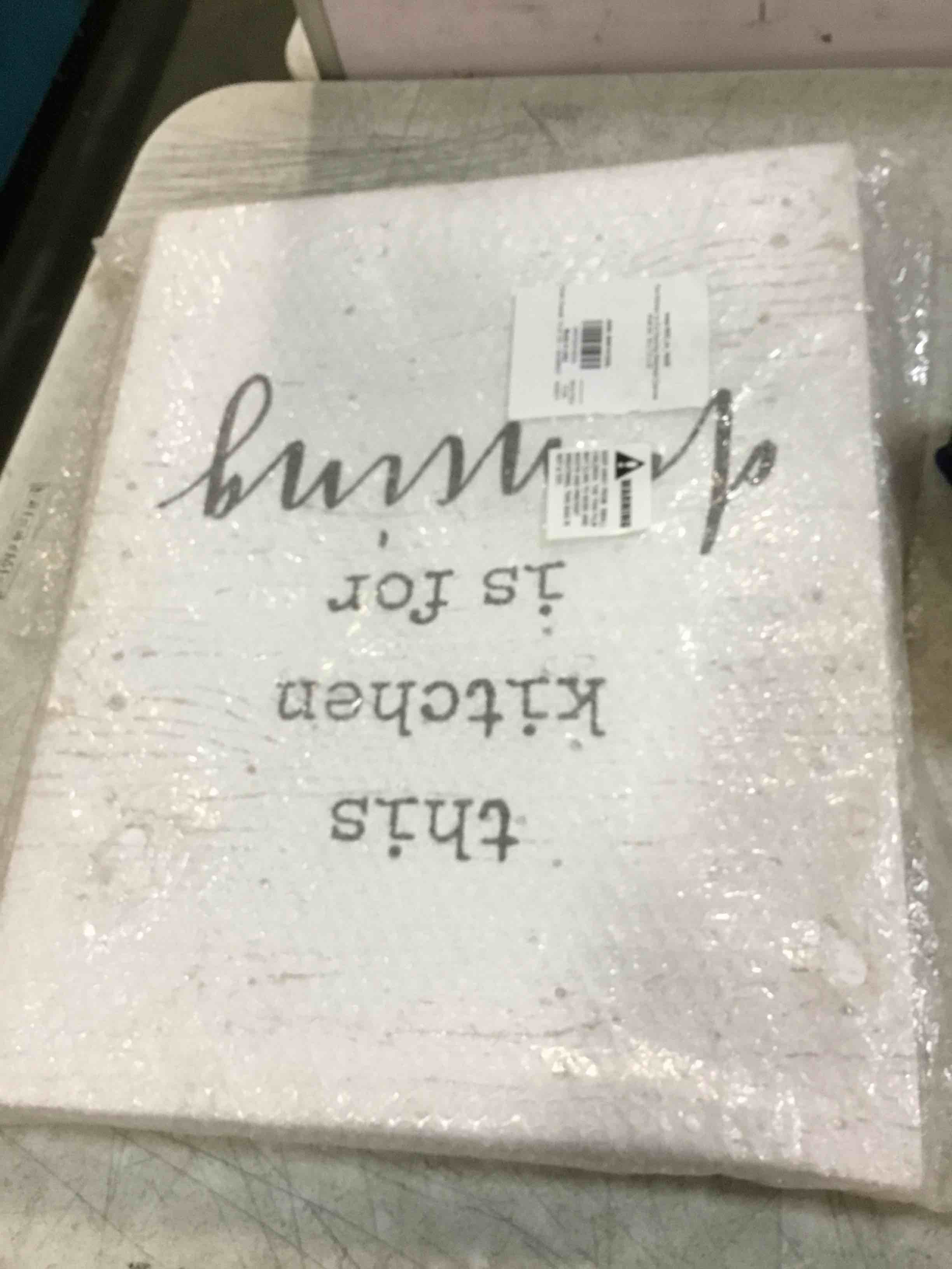 https://s3.amazonaws.com/lotting-images-prod/bidfta/TEA1736684_1733772281037.jpeg