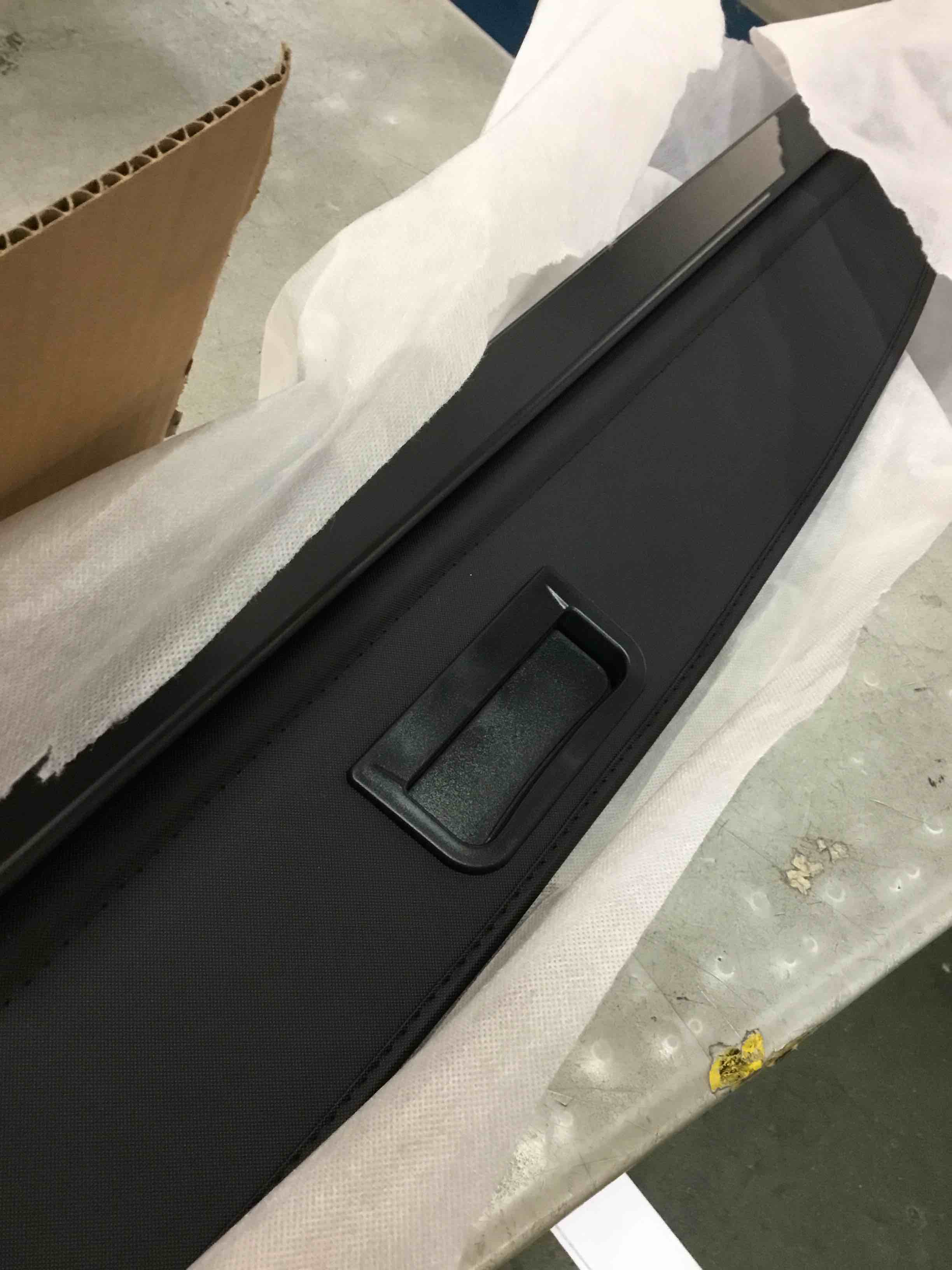 Cargo Cover for Mercedes Benz ML 2015 2014 2013 2012 for GLE 2016 2017 2018 2019 Trunk Cover without Any Gap Rear Trunk Security Cover Shielding Shade Car Accessory, Black For ML 12-15 Black