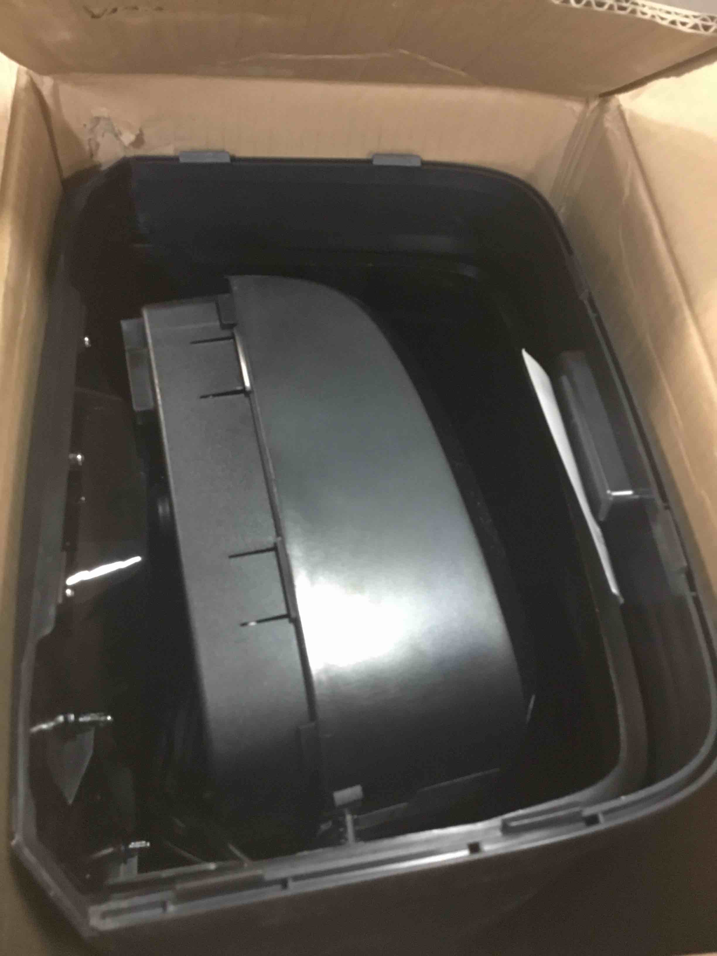 https://s3.amazonaws.com/lotting-images-prod/bidfta/TEA1736788_1733844548778.jpeg