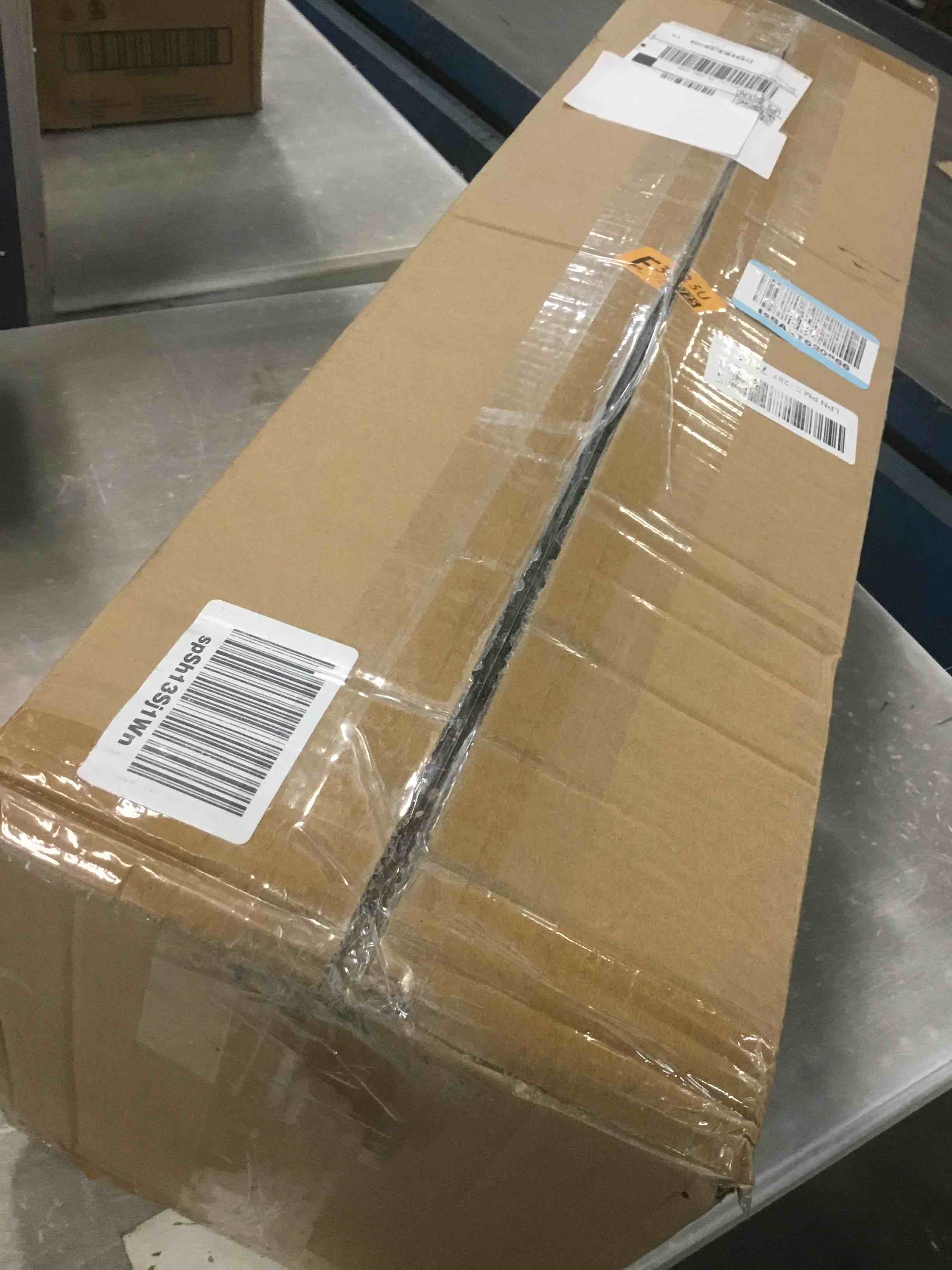 https://s3.amazonaws.com/lotting-images-prod/bidfta/TEA1737361_1734099900857.jpeg