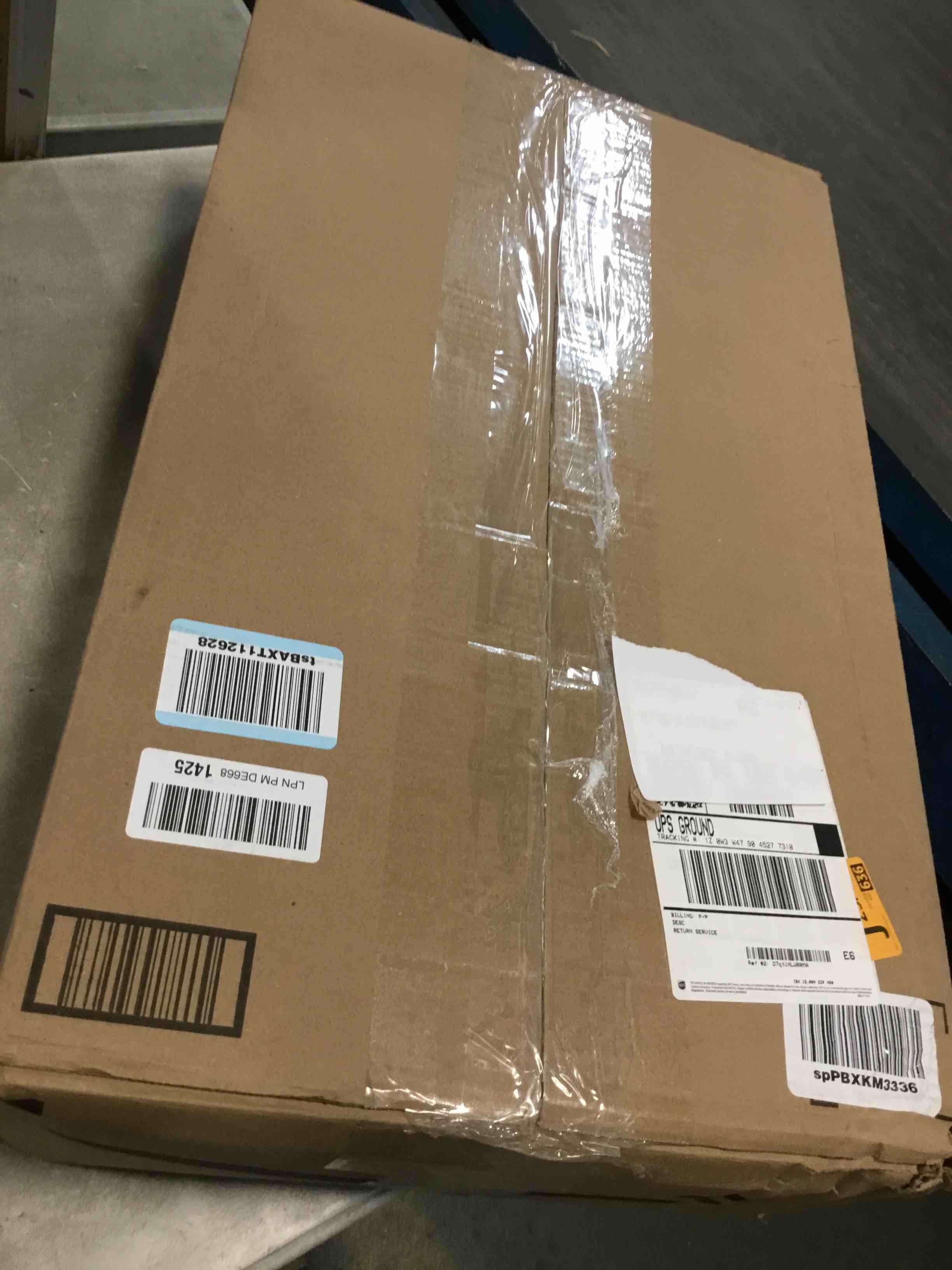 https://s3.amazonaws.com/lotting-images-prod/bidfta/TEA1737796_1734446337766.jpeg