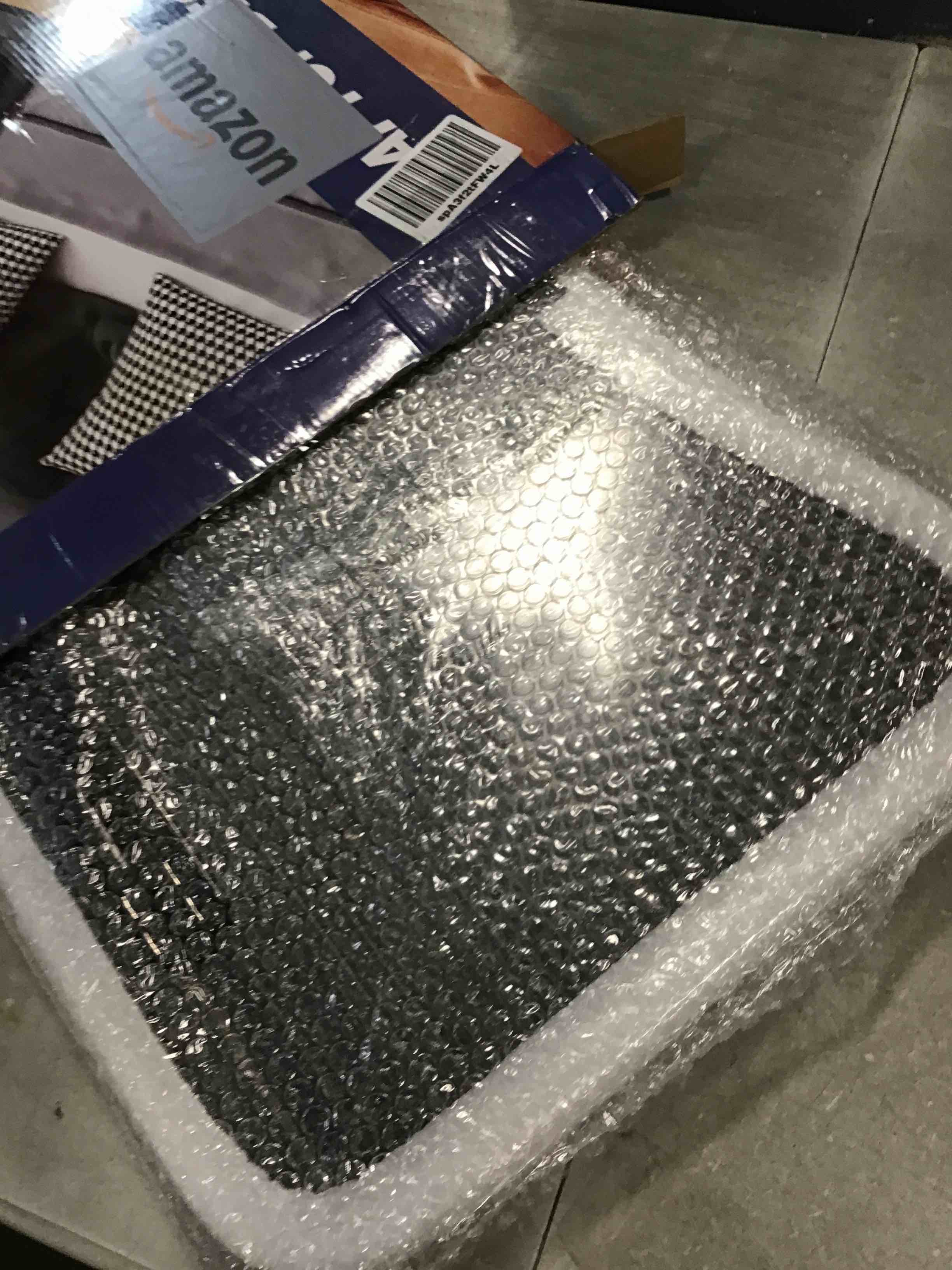 https://s3.amazonaws.com/lotting-images-prod/bidfta/TEA1738609_1732300822436.jpeg