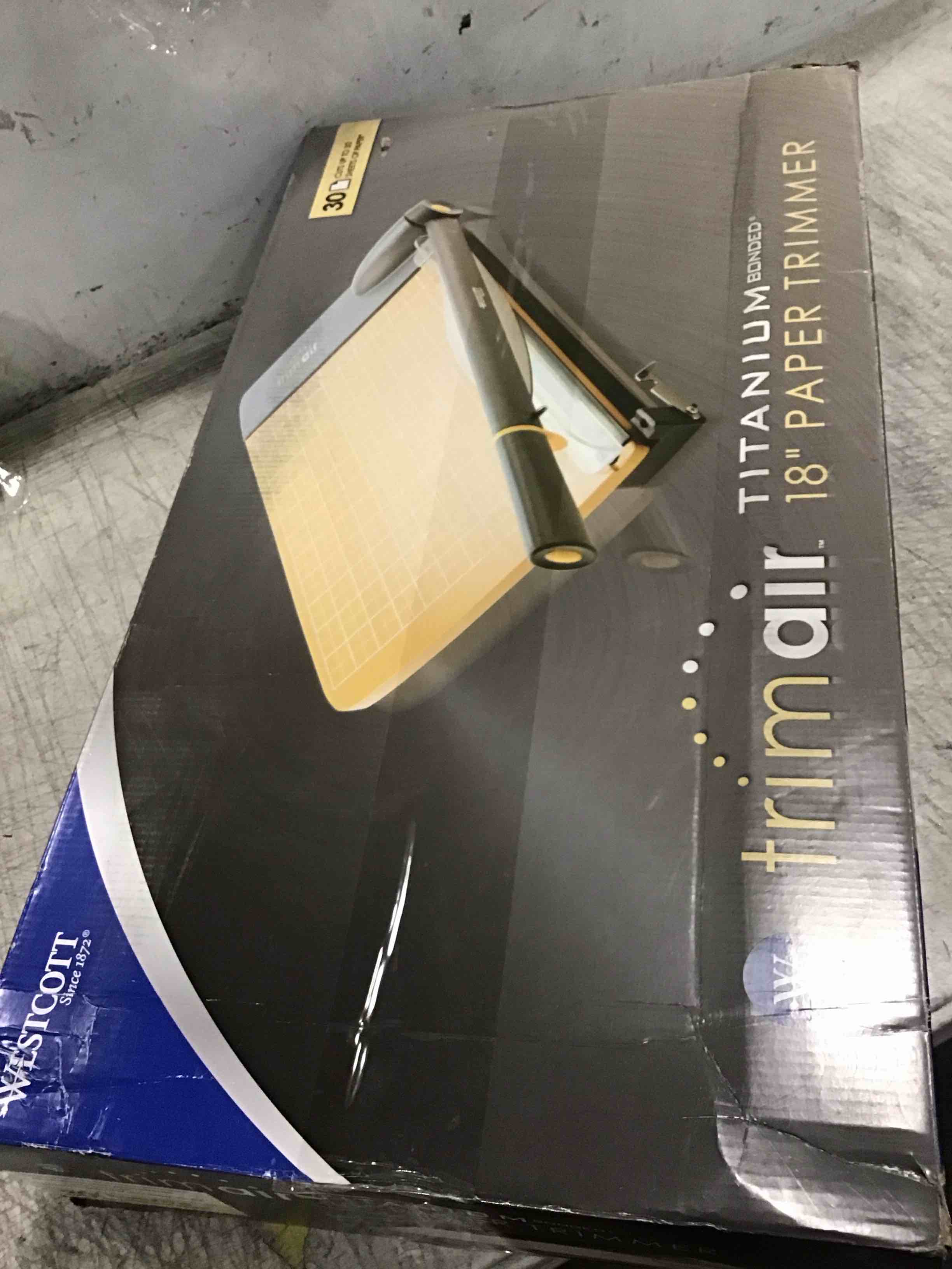 https://s3.amazonaws.com/lotting-images-prod/bidfta/TEA1740280_1733318706731.jpeg