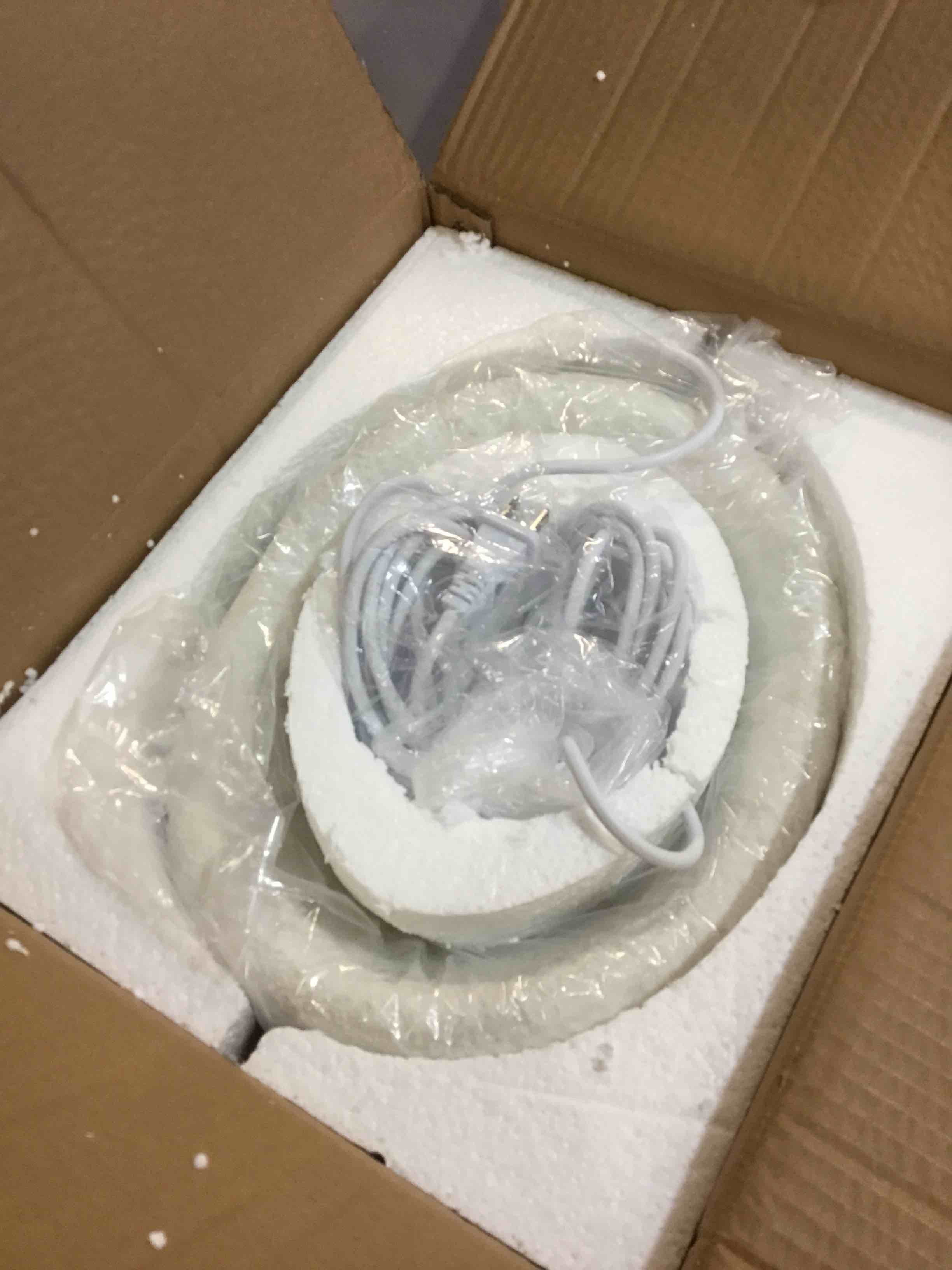 https://s3.amazonaws.com/lotting-images-prod/bidfta/TEA1740646_1733423617991.jpeg