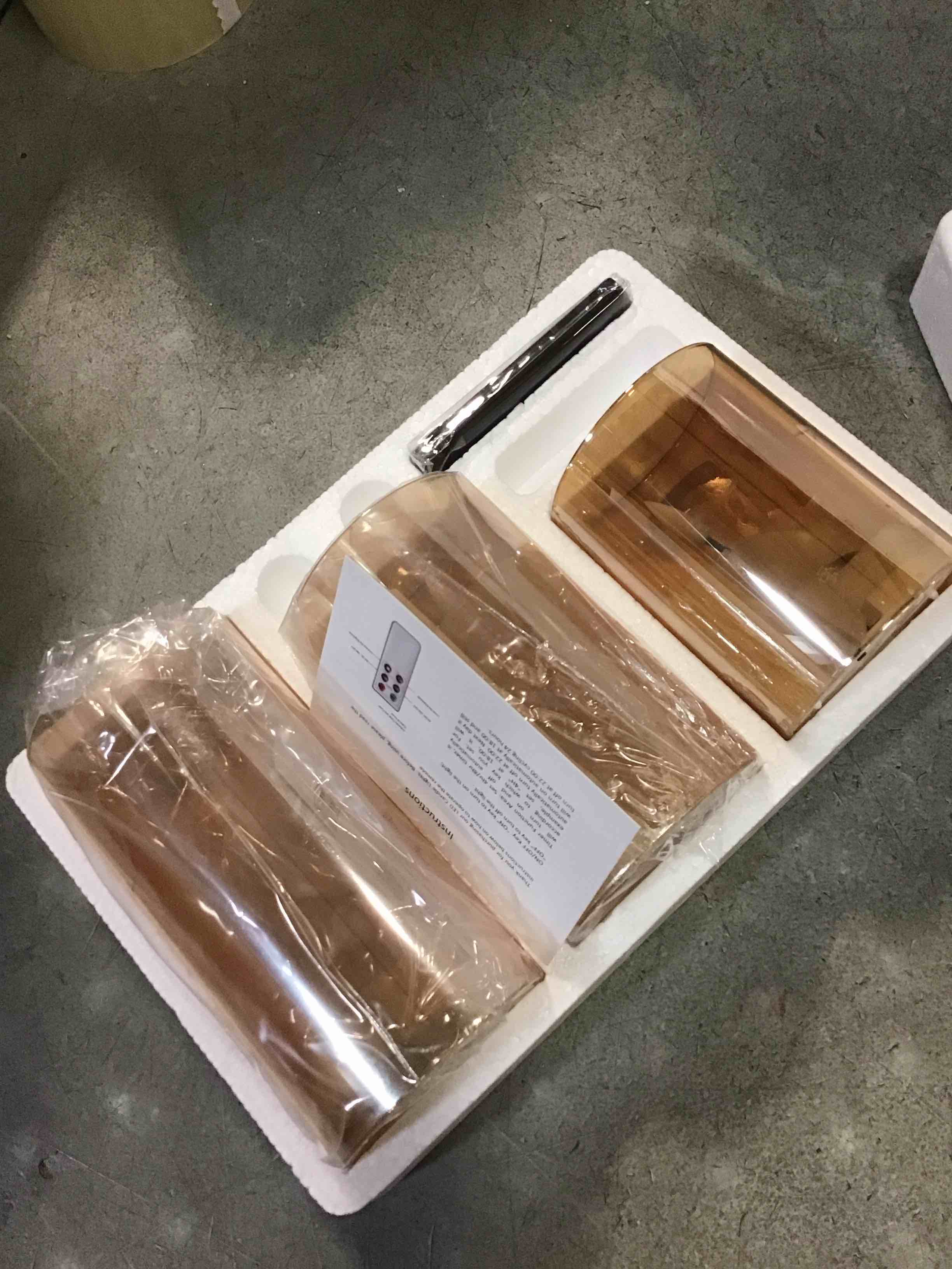 https://s3.amazonaws.com/lotting-images-prod/bidfta/TEA1740761_1733487849964.jpeg