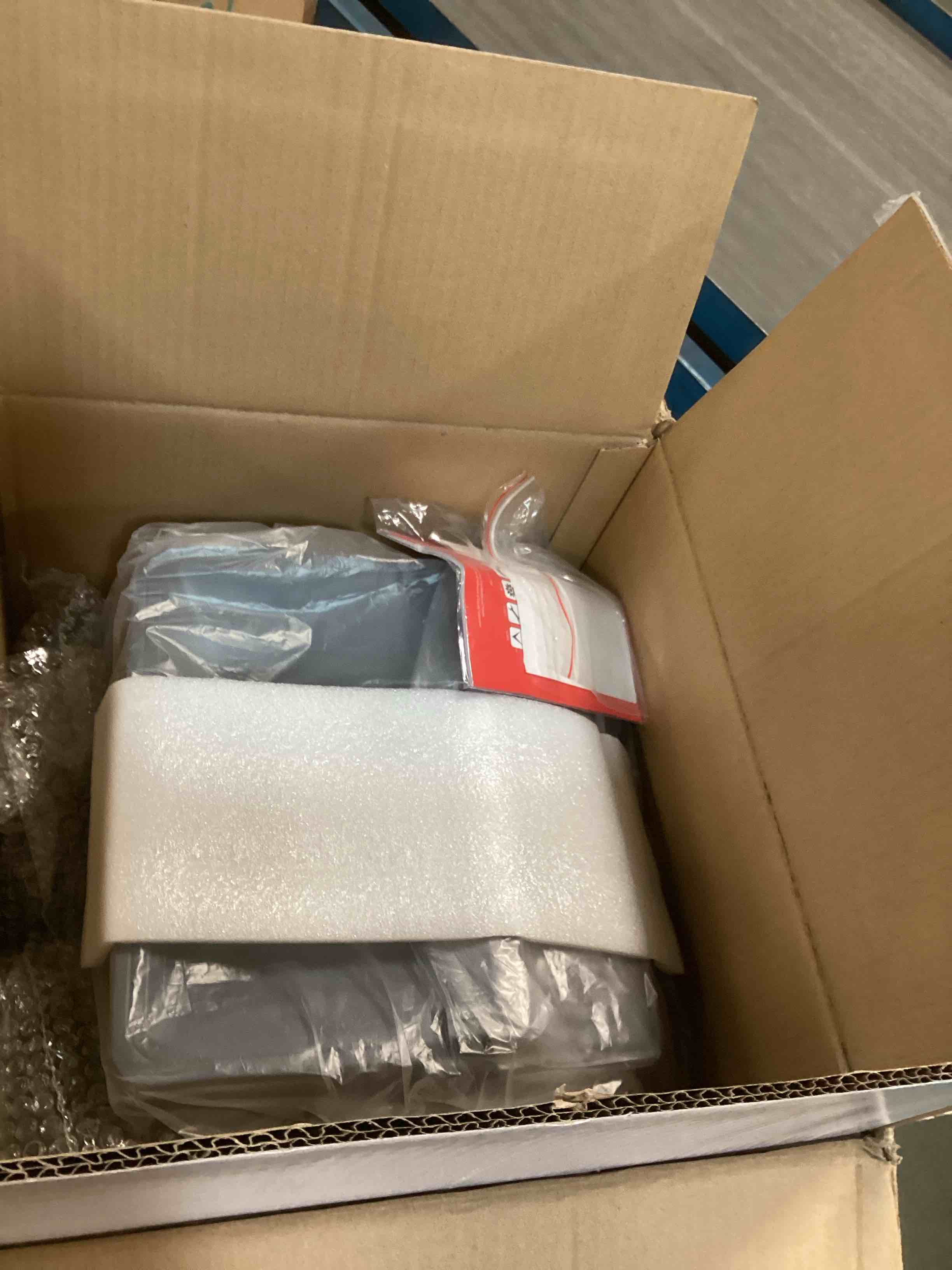 https://s3.amazonaws.com/lotting-images-prod/bidfta/TEA1741811_1732724604281.jpeg