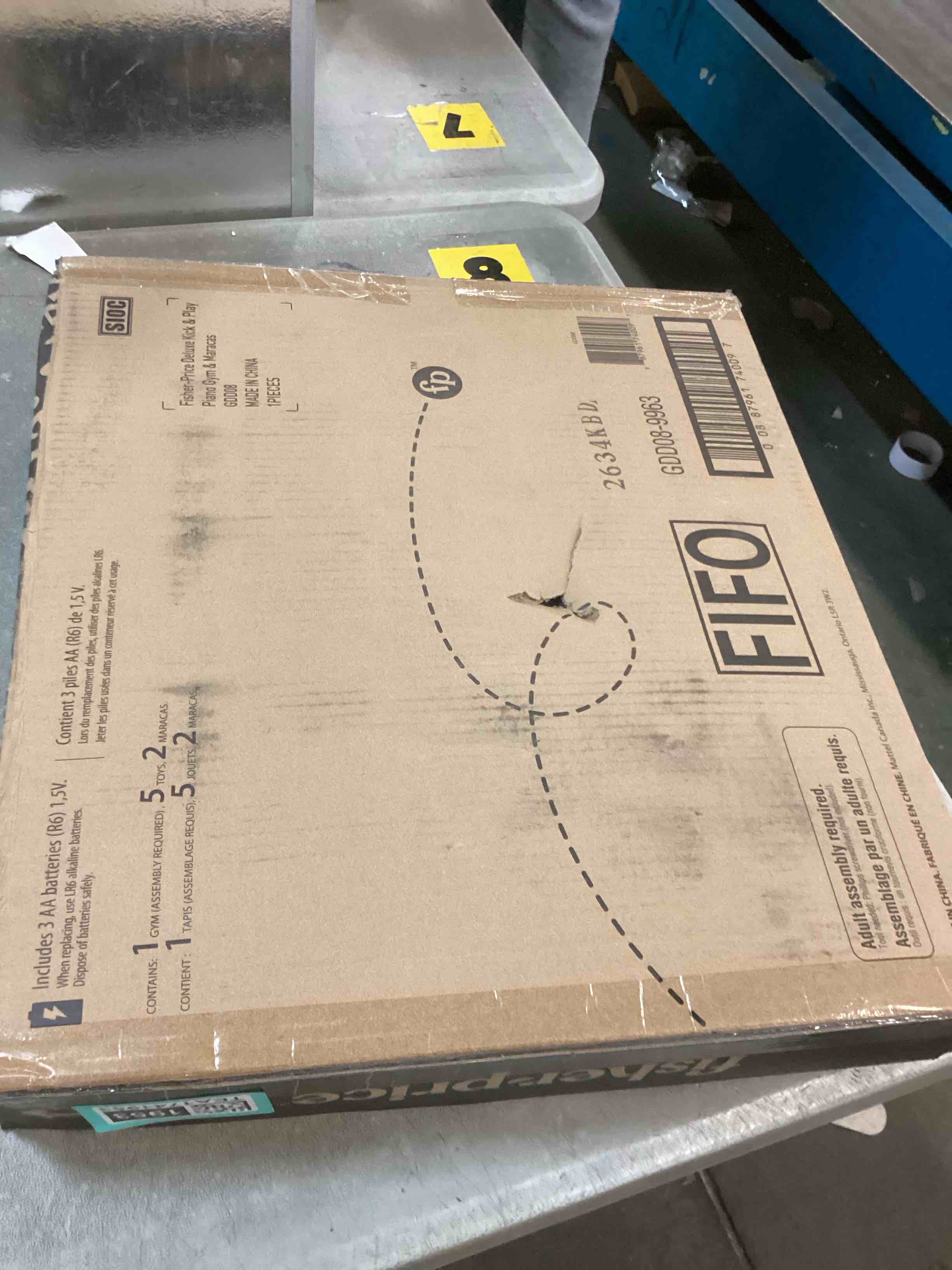https://s3.amazonaws.com/lotting-images-prod/bidfta/TEA1741953_1733163829618.jpeg