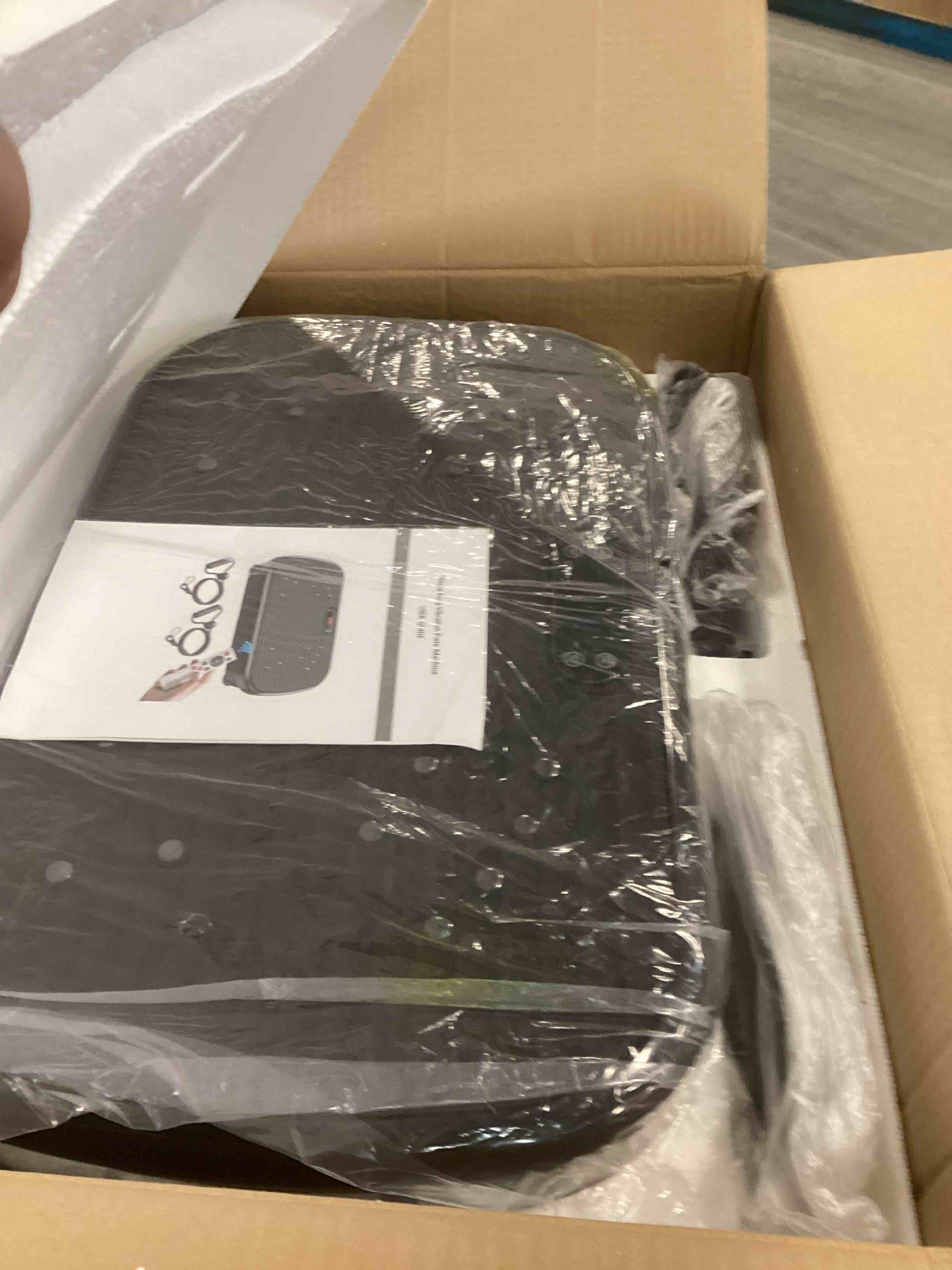 https://s3.amazonaws.com/lotting-images-prod/bidfta/TEA1741962_1733164607078.jpeg