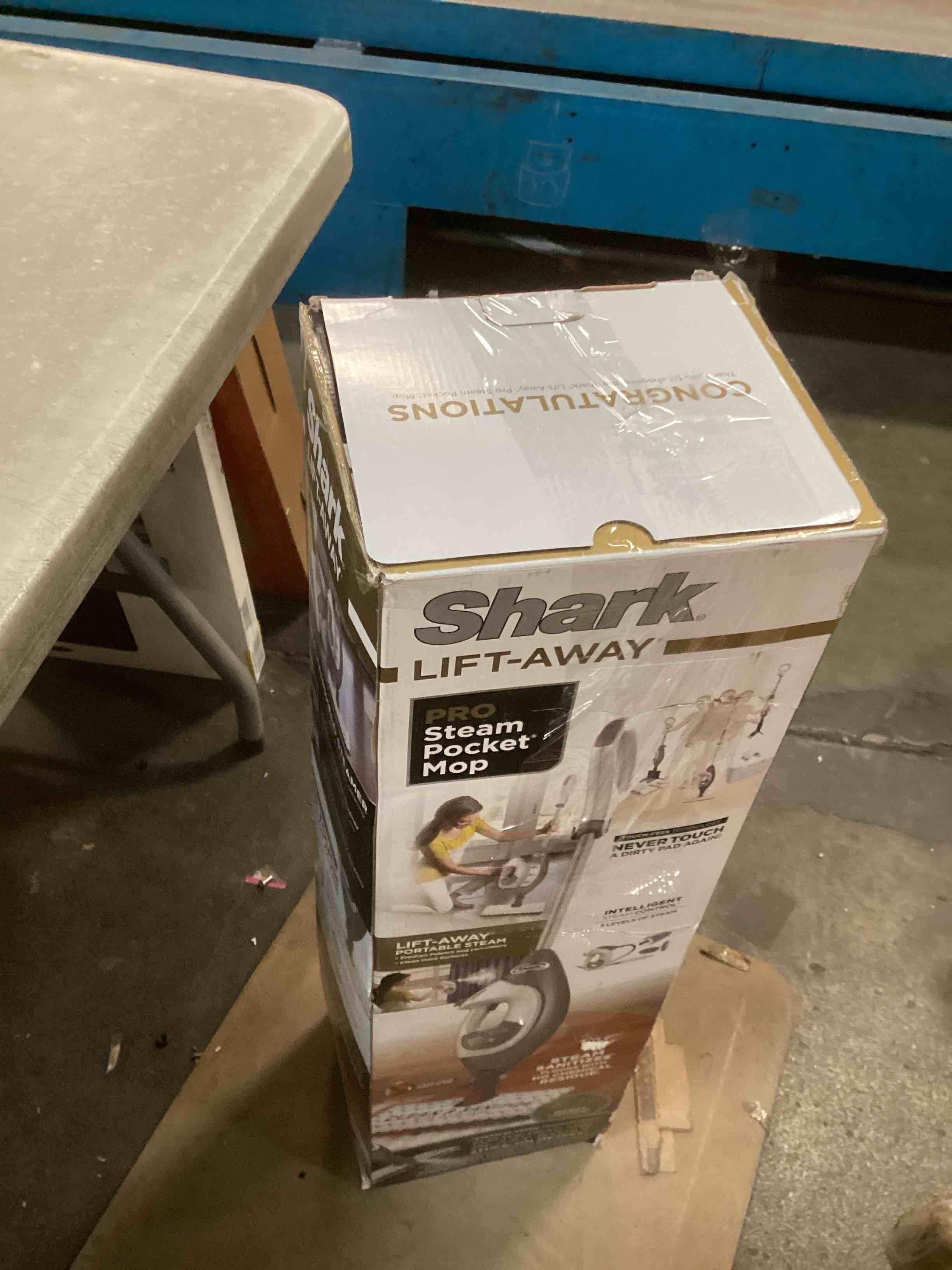 https://s3.amazonaws.com/lotting-images-prod/bidfta/TEA1741970_1733165492731.jpeg