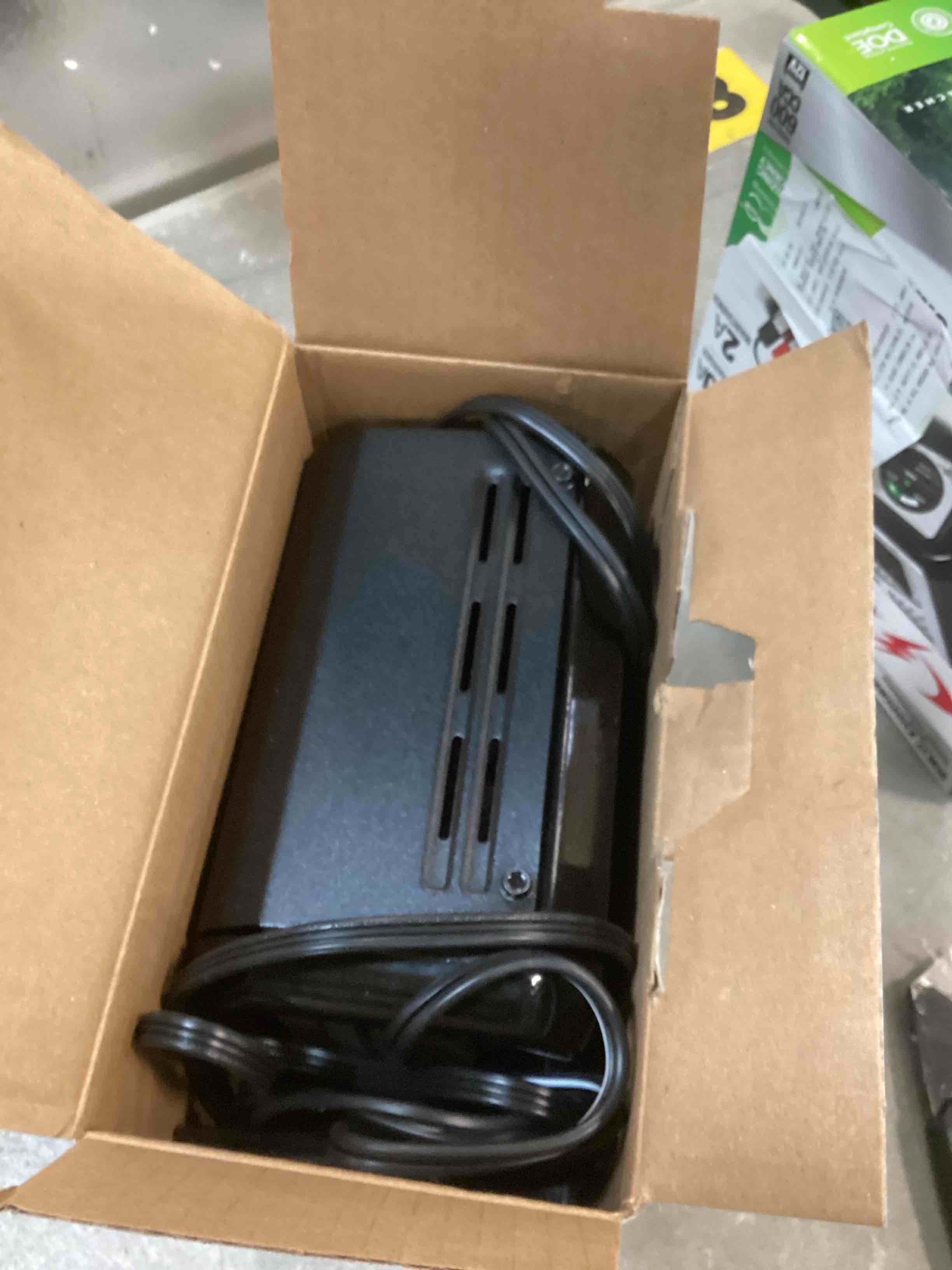 https://s3.amazonaws.com/lotting-images-prod/bidfta/TEA1742075_1733172112080.jpeg