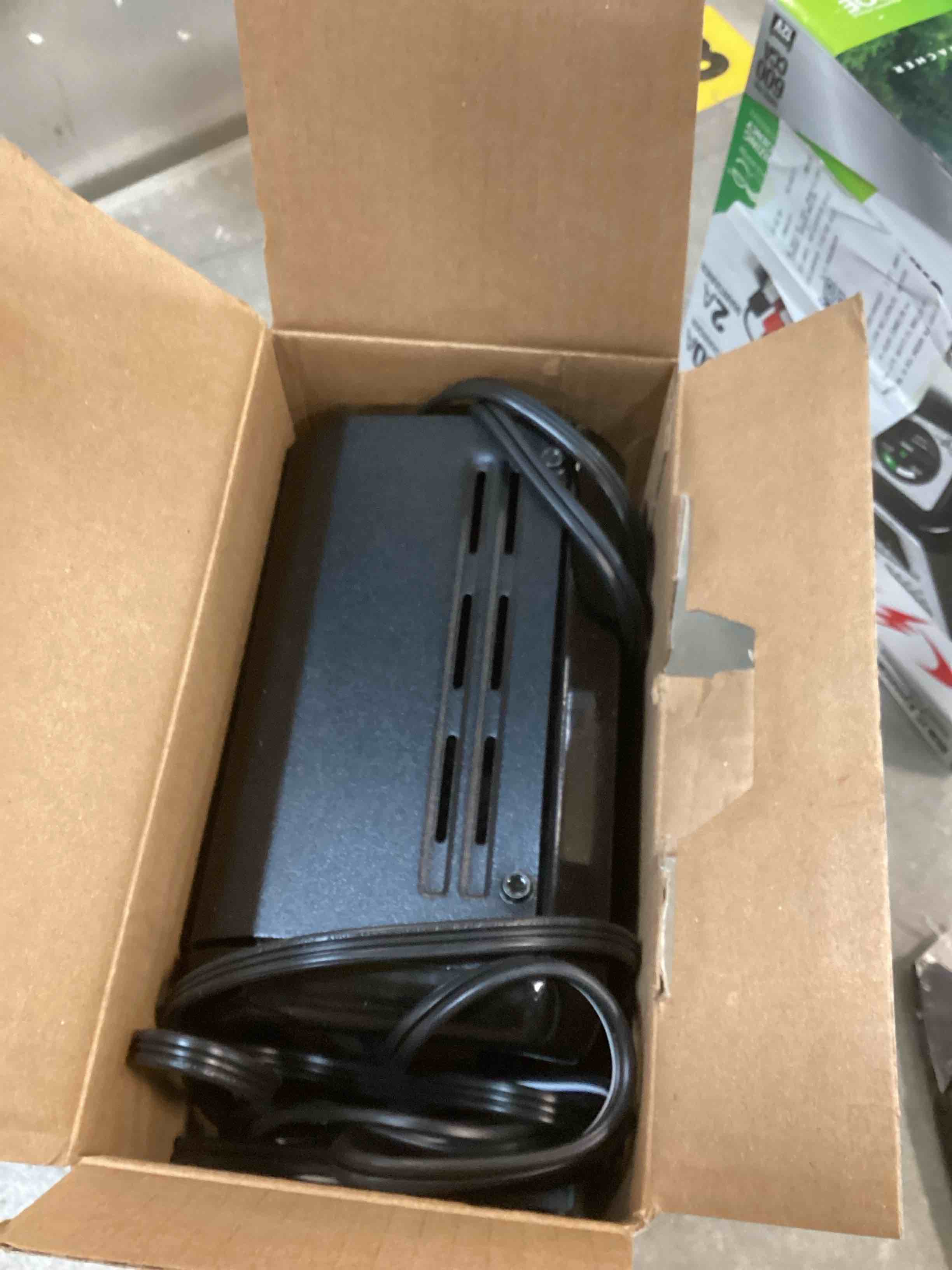 https://s3.amazonaws.com/lotting-images-prod/bidfta/TEA1742075_1733172113113.jpeg
