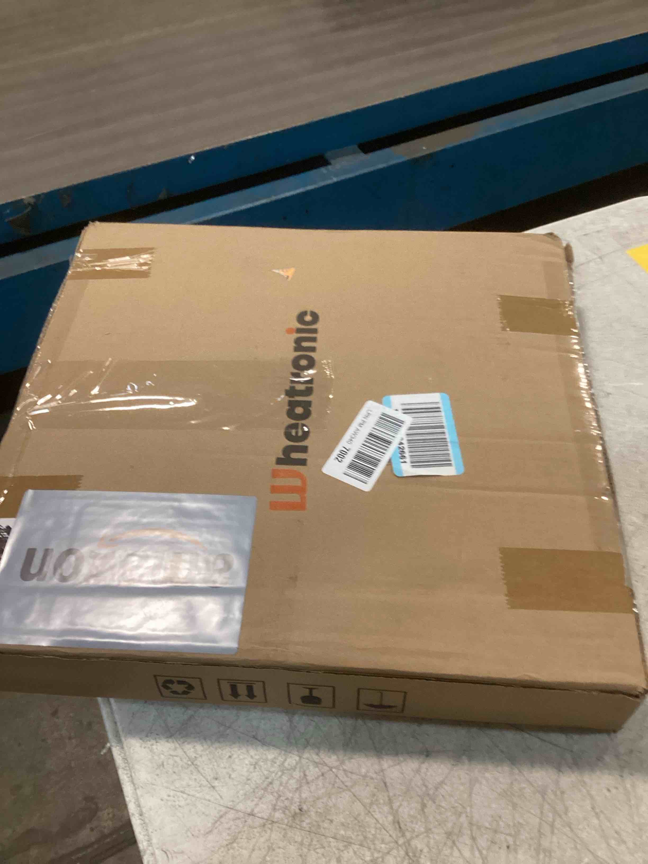 https://s3.amazonaws.com/lotting-images-prod/bidfta/TEA1742184_1733234741779.jpeg
