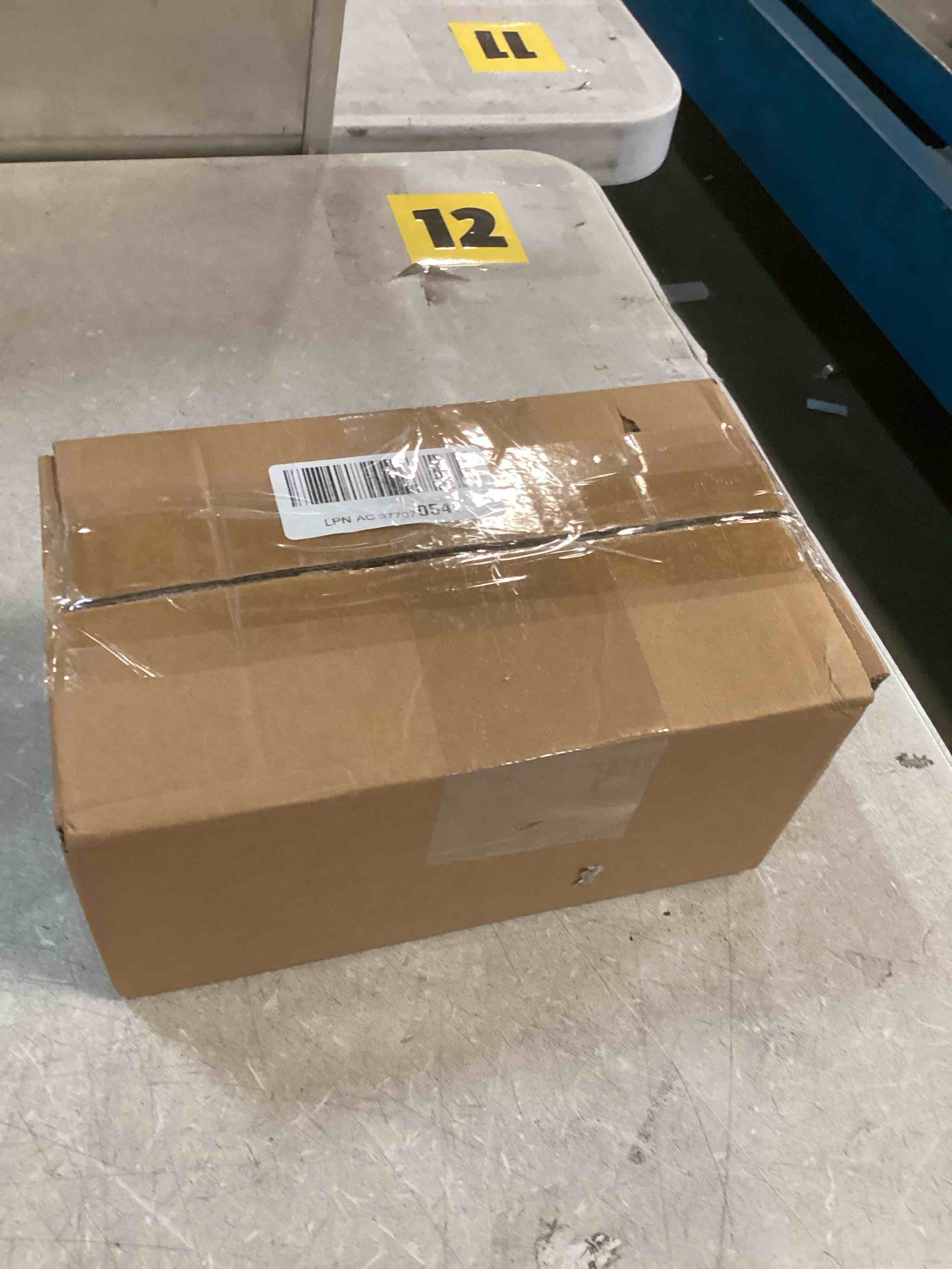 https://s3.amazonaws.com/lotting-images-prod/bidfta/TEA1742908_1733510236144.jpeg