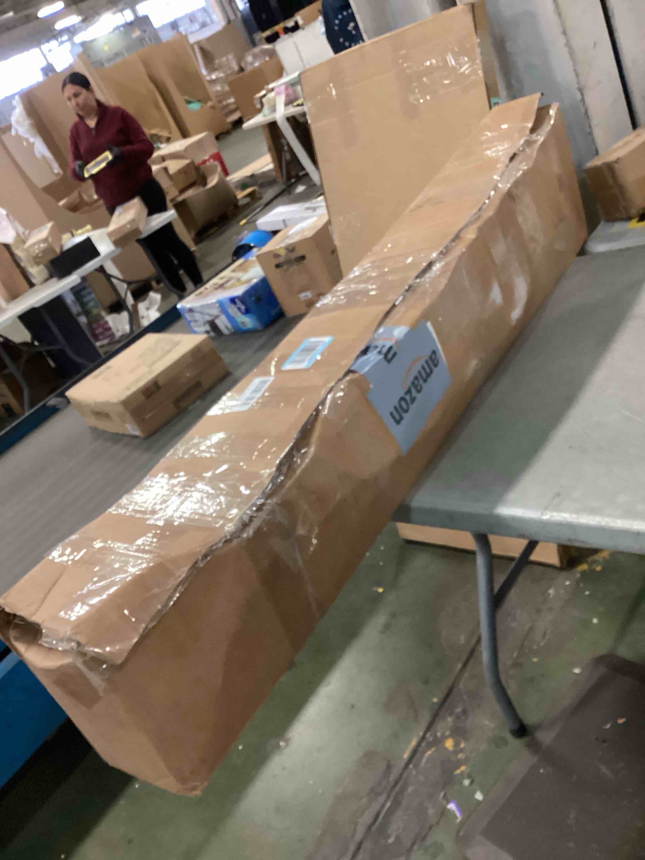 https://s3.amazonaws.com/lotting-images-prod/bidfta/TEA1743140_1733768738748.jpeg