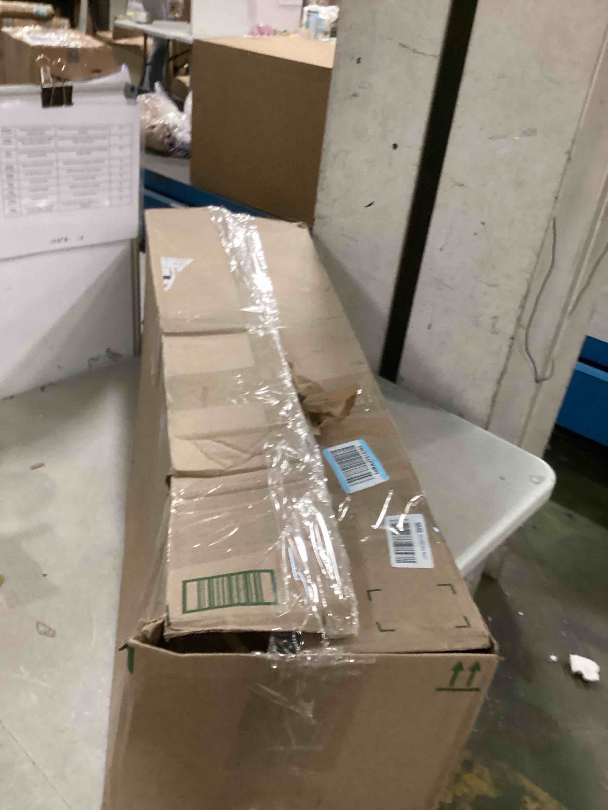 https://s3.amazonaws.com/lotting-images-prod/bidfta/TEA1743231_1733837514177.jpeg
