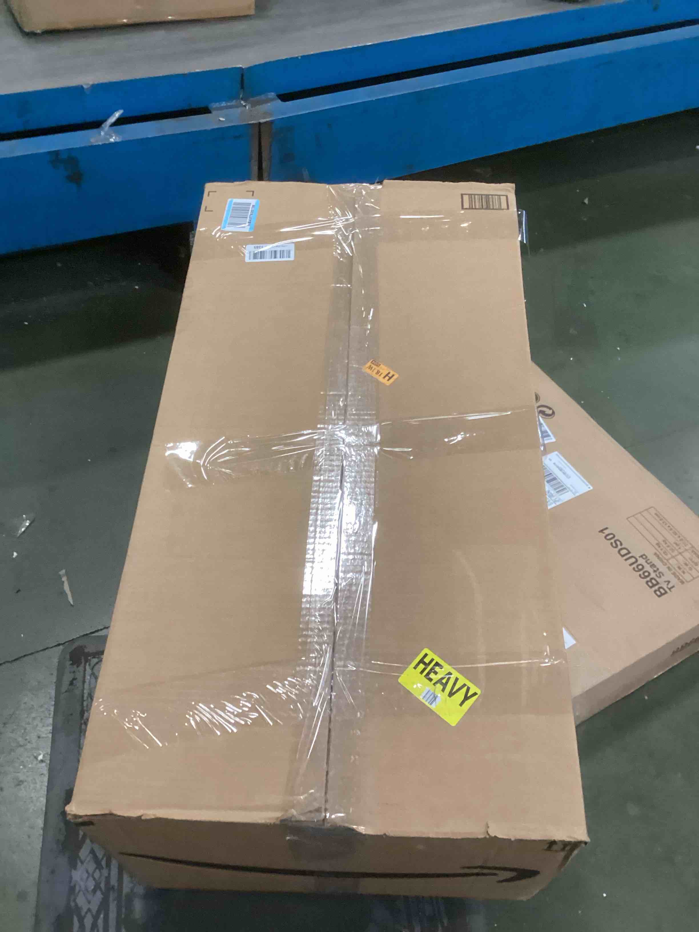 https://s3.amazonaws.com/lotting-images-prod/bidfta/TEA1743826_1734023859113.jpeg
