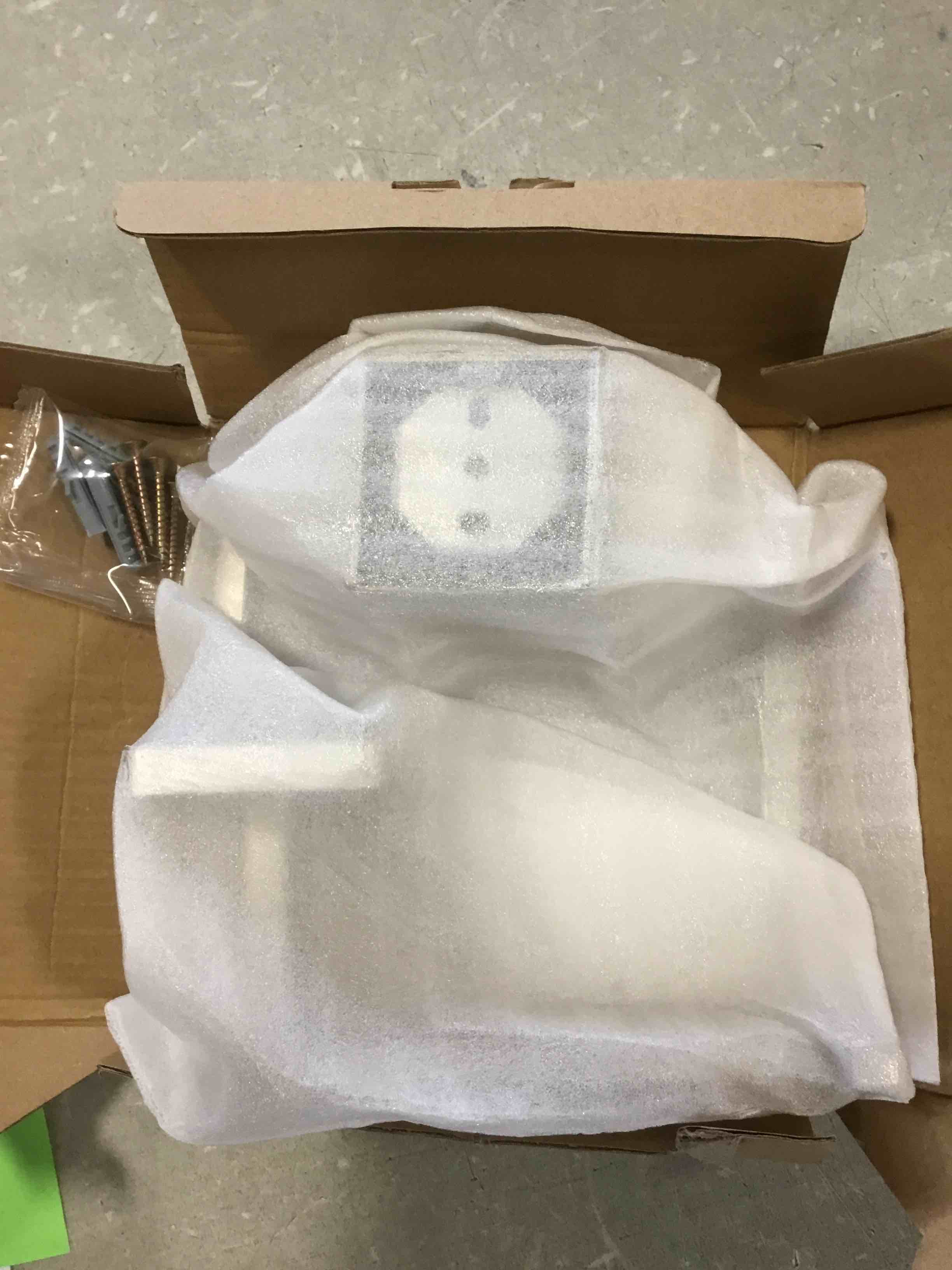 https://s3.amazonaws.com/lotting-images-prod/bidfta/TEA1744084_1731954277161.jpeg