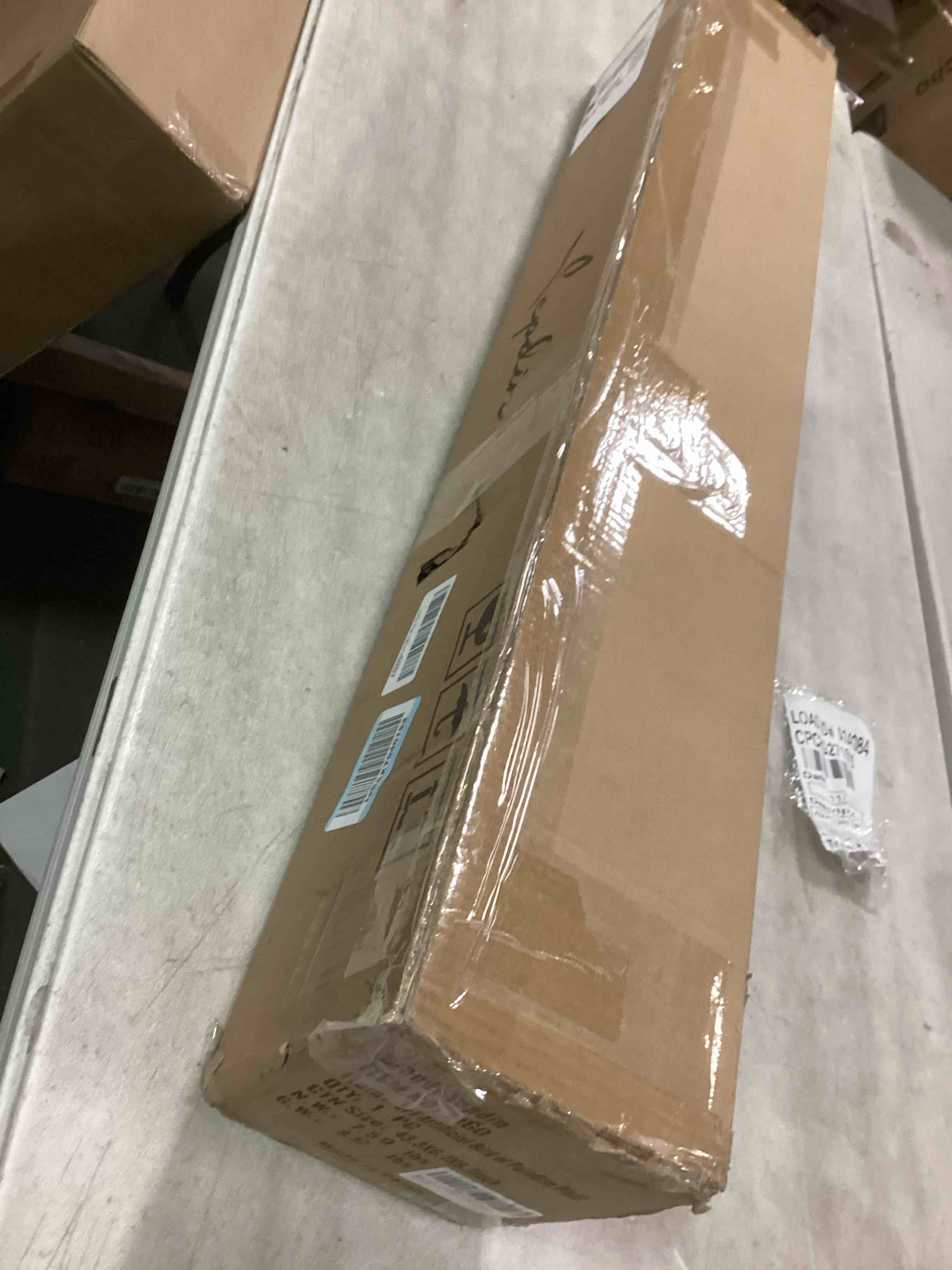 https://s3.amazonaws.com/lotting-images-prod/bidfta/TEA1750337_1732652820043.jpeg