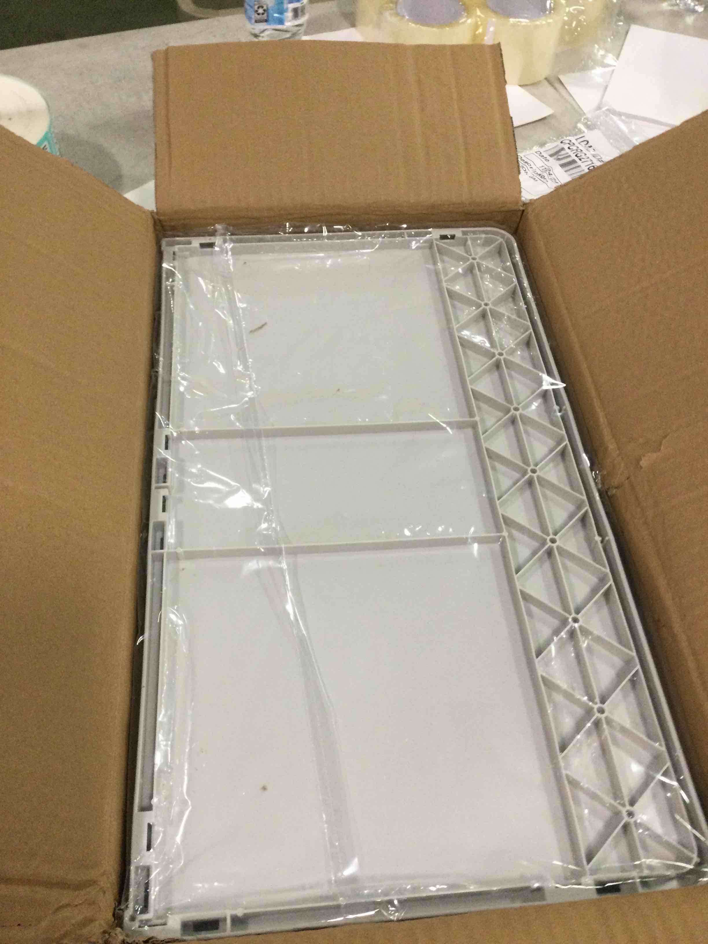 https://s3.amazonaws.com/lotting-images-prod/bidfta/TEA1750437_1732715184520.jpeg