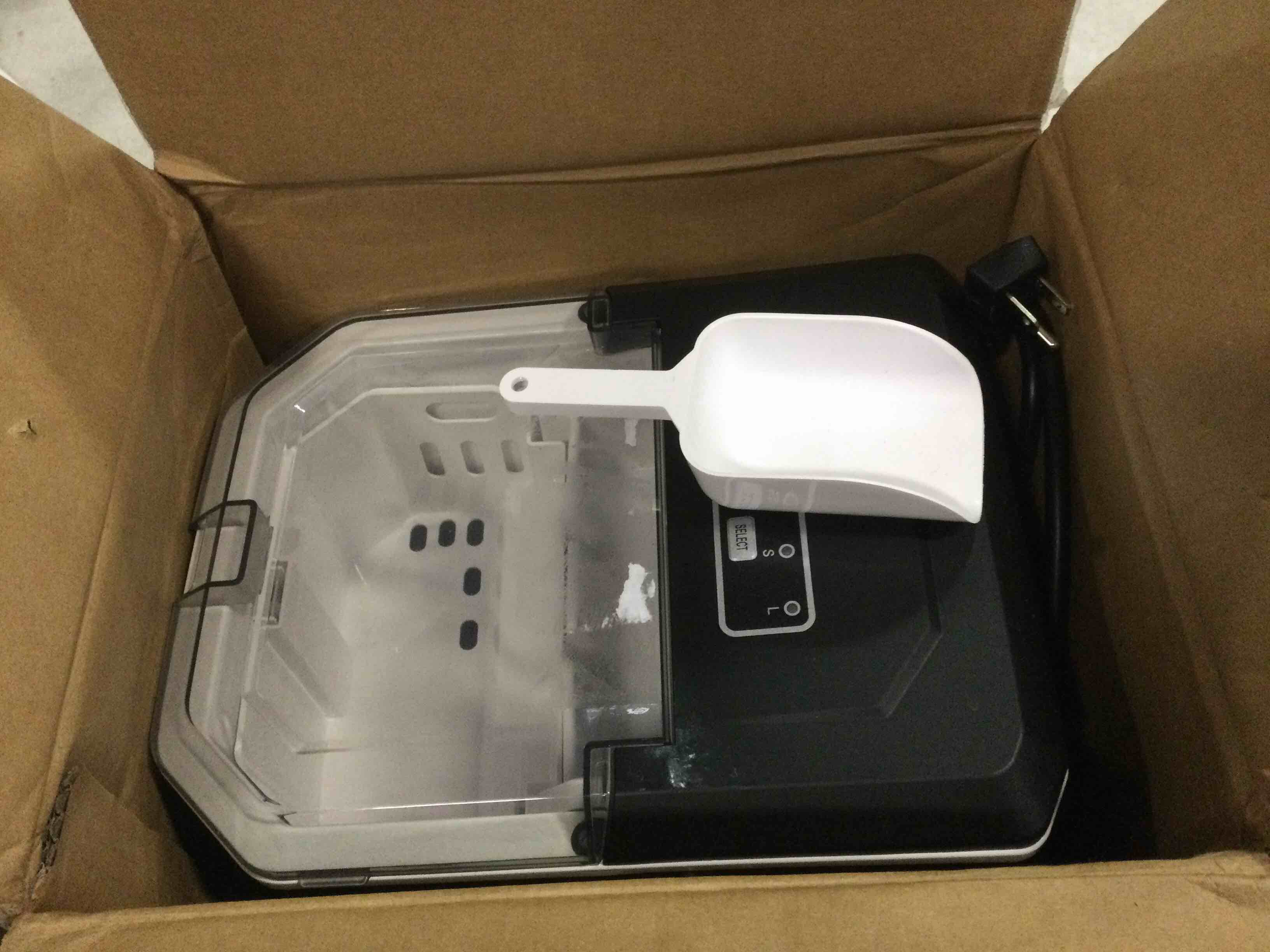 https://s3.amazonaws.com/lotting-images-prod/bidfta/TEA1750779_1732895655044.jpeg