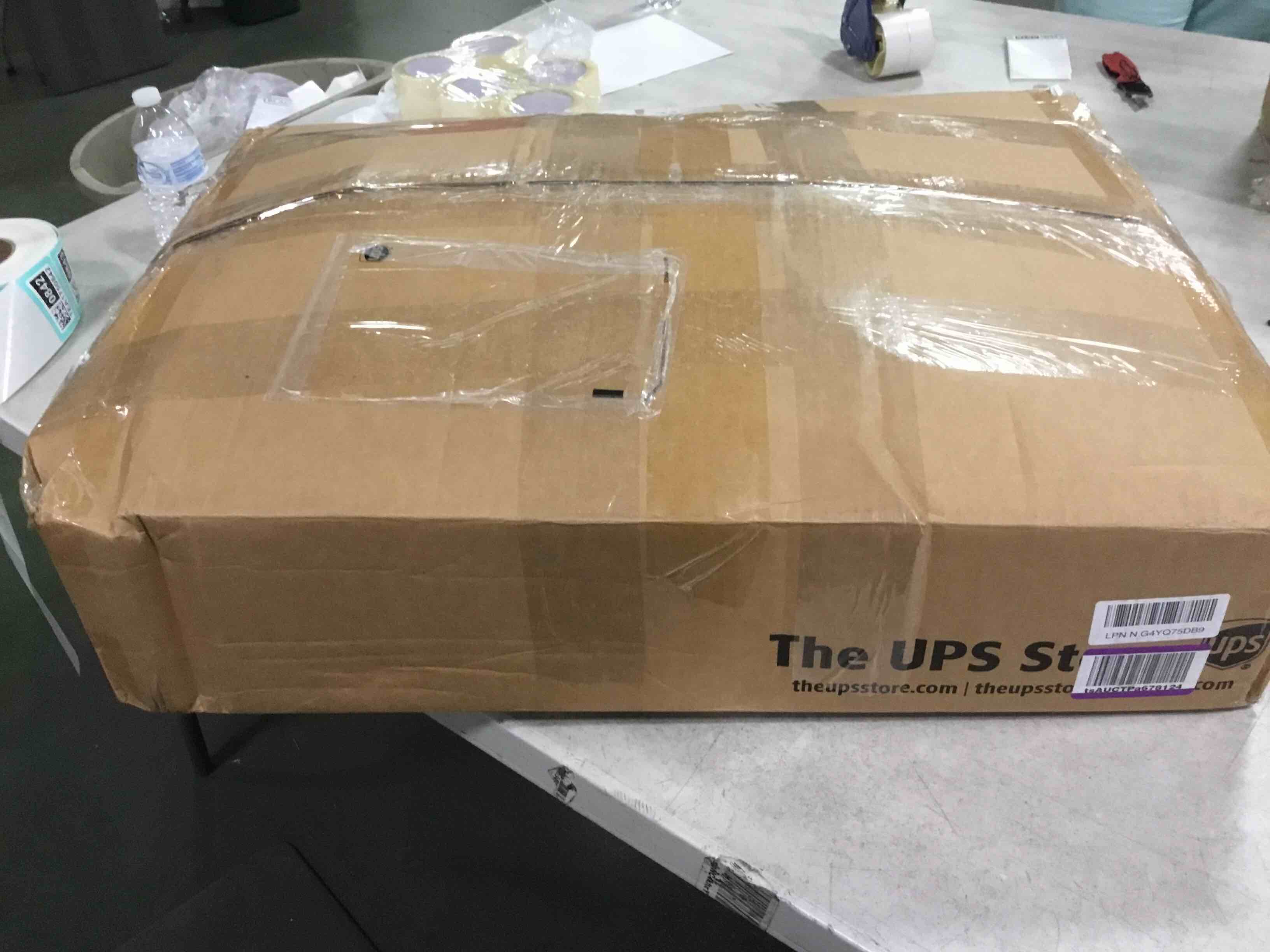 https://s3.amazonaws.com/lotting-images-prod/bidfta/TEA1750842_1732904165417.jpeg