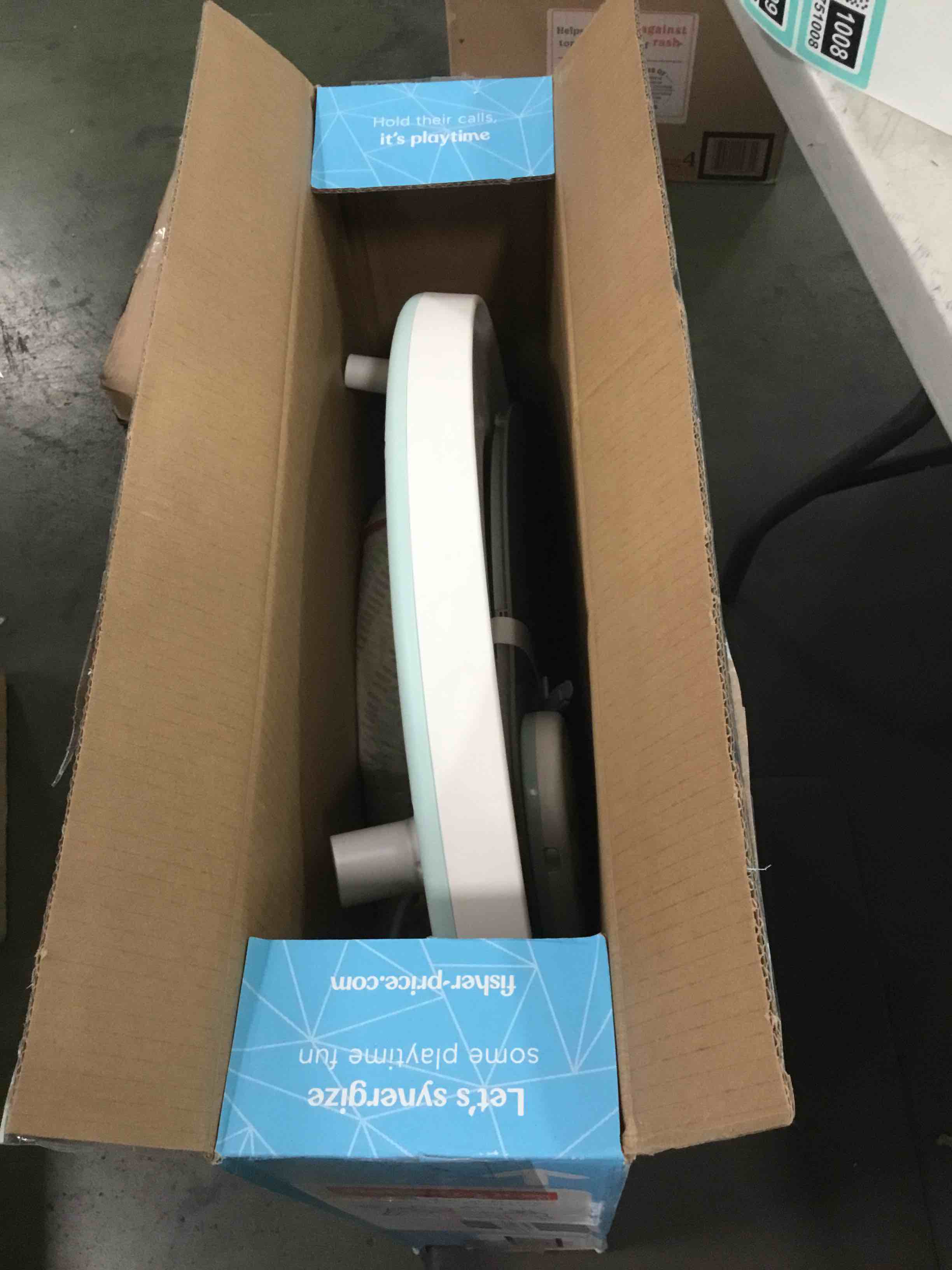 https://s3.amazonaws.com/lotting-images-prod/bidfta/TEA1751008_1733148097434.jpeg