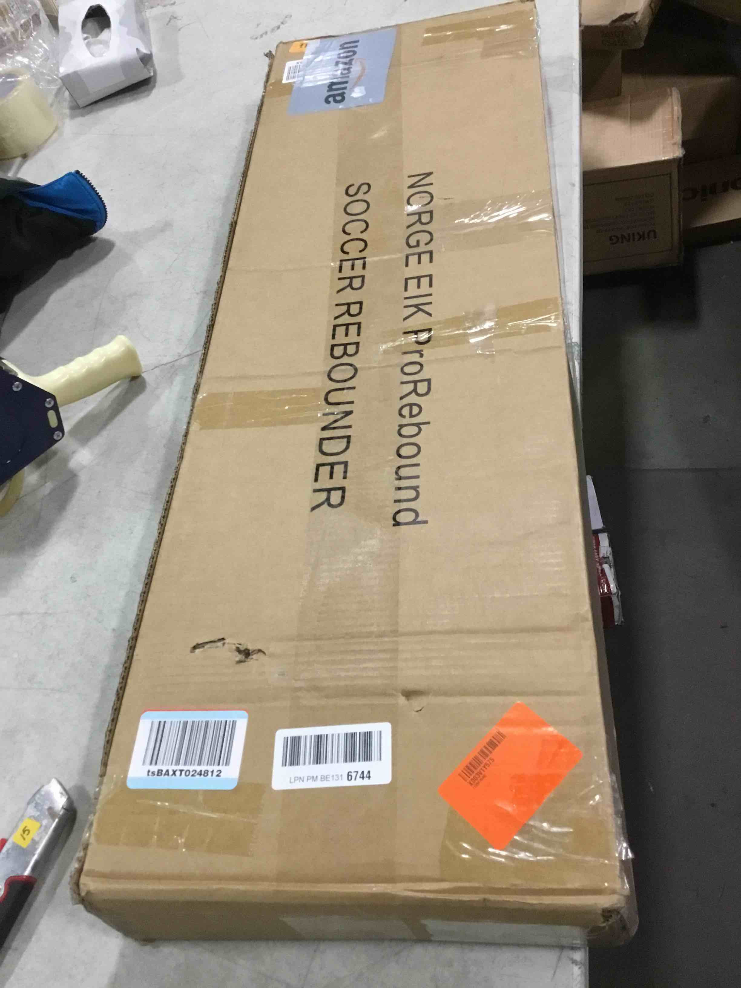 https://s3.amazonaws.com/lotting-images-prod/bidfta/TEA1751440_1733237632625.jpeg